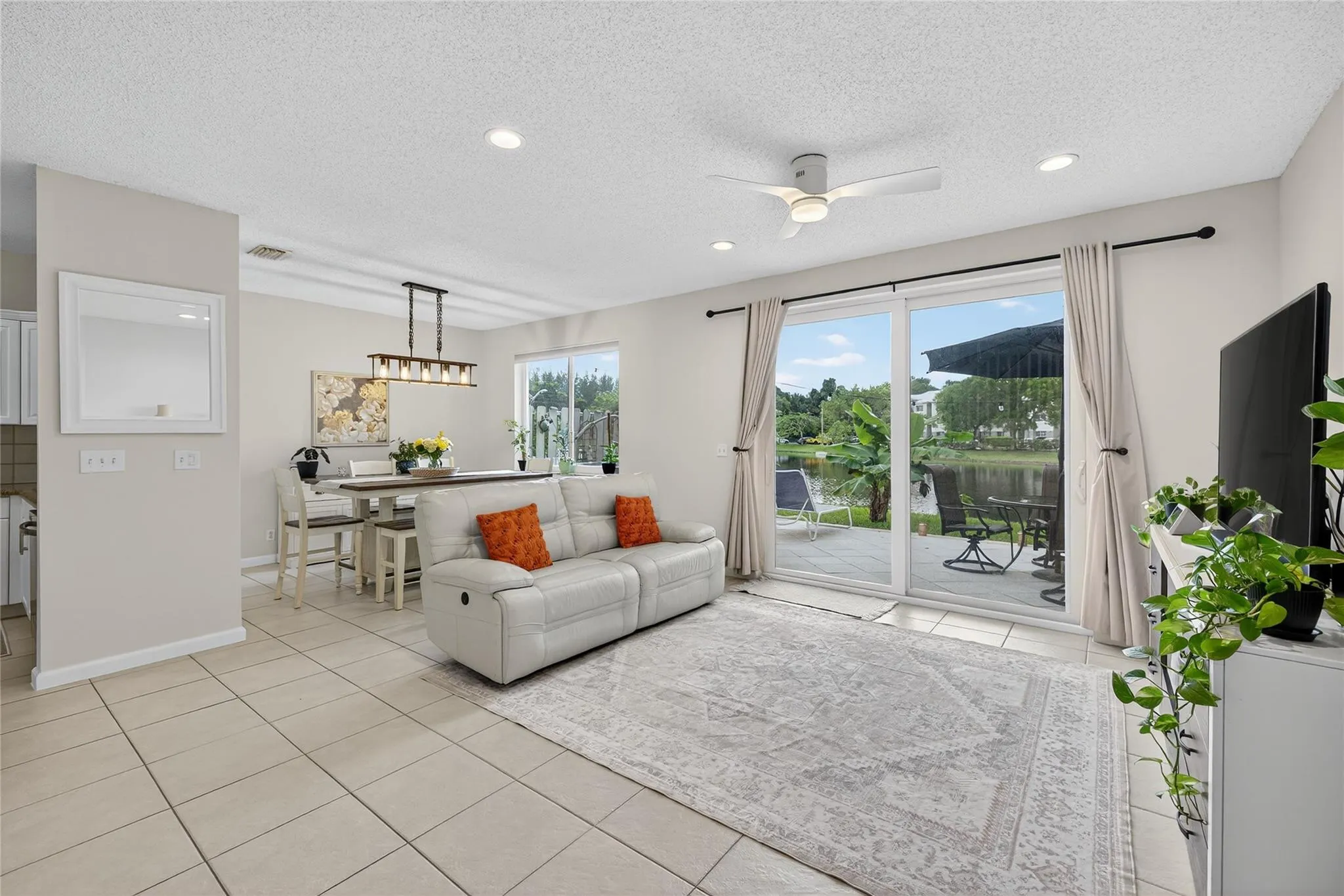 5046 Stagecoach Dr, #5046