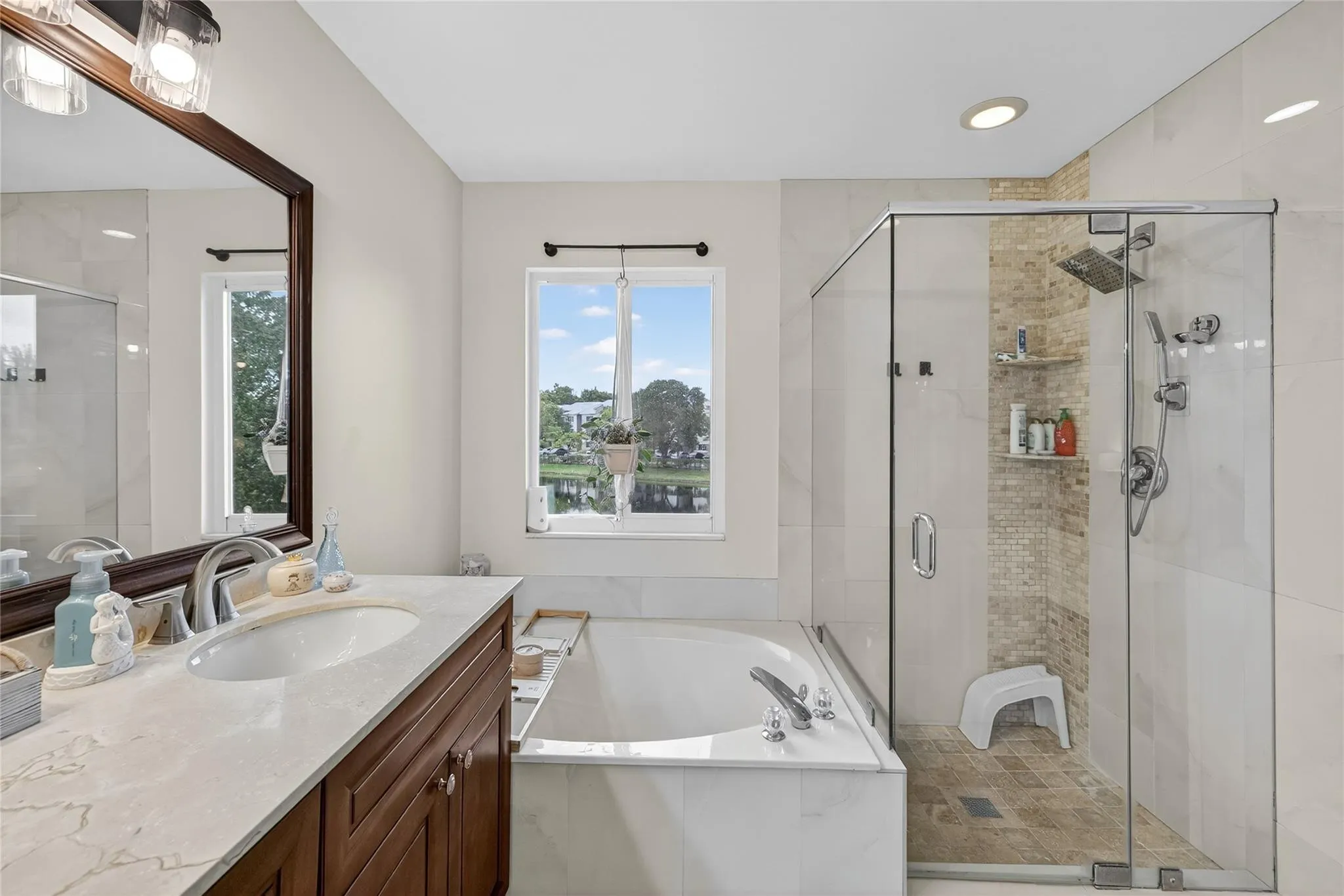 5046 Stagecoach Dr, #5046