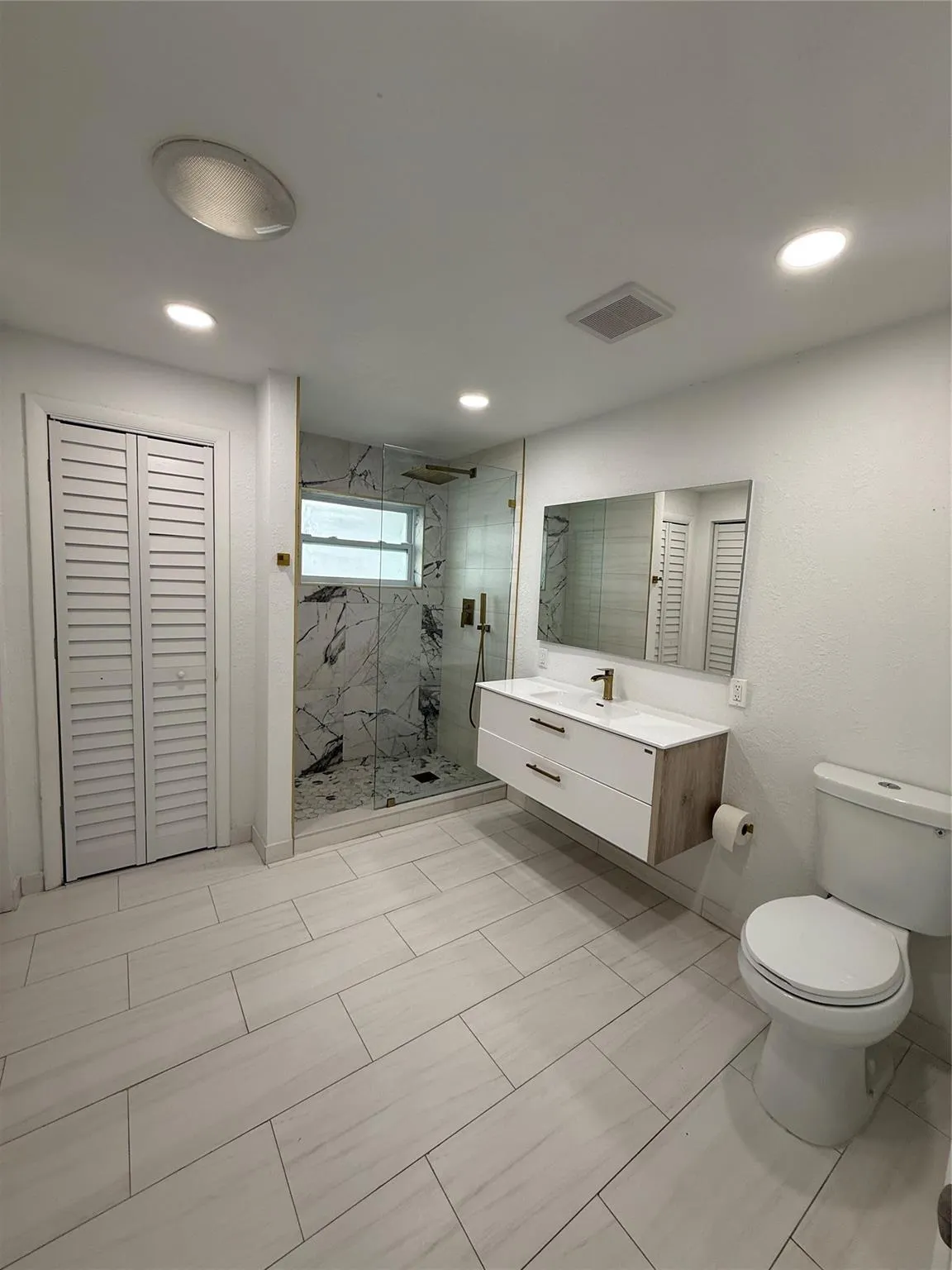 401 SW 18th St