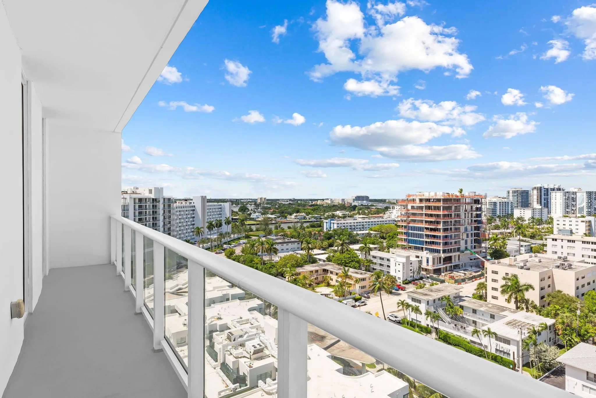401 N Birch Road, #PH-1215