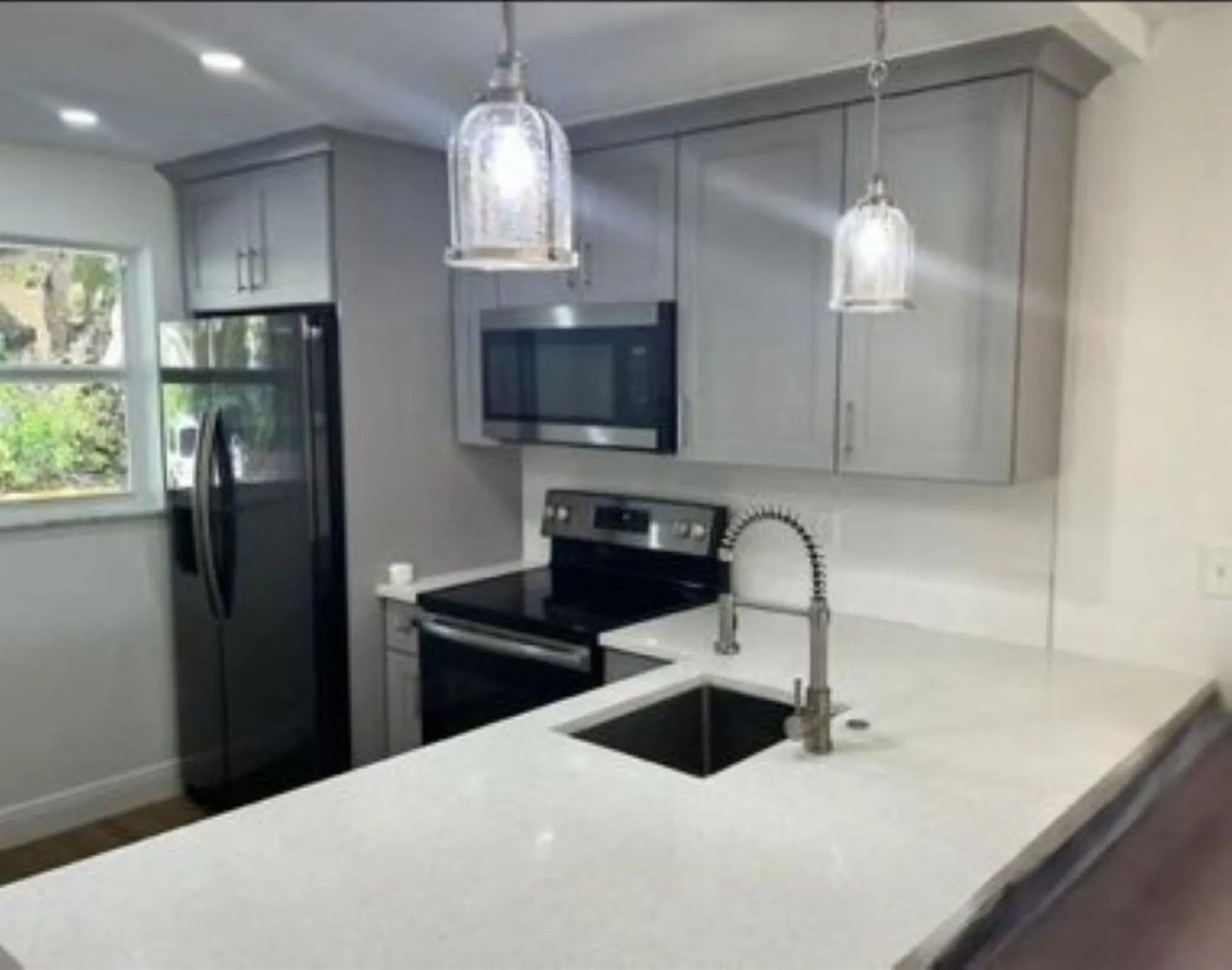 207 Tropic Isle Dr, #111