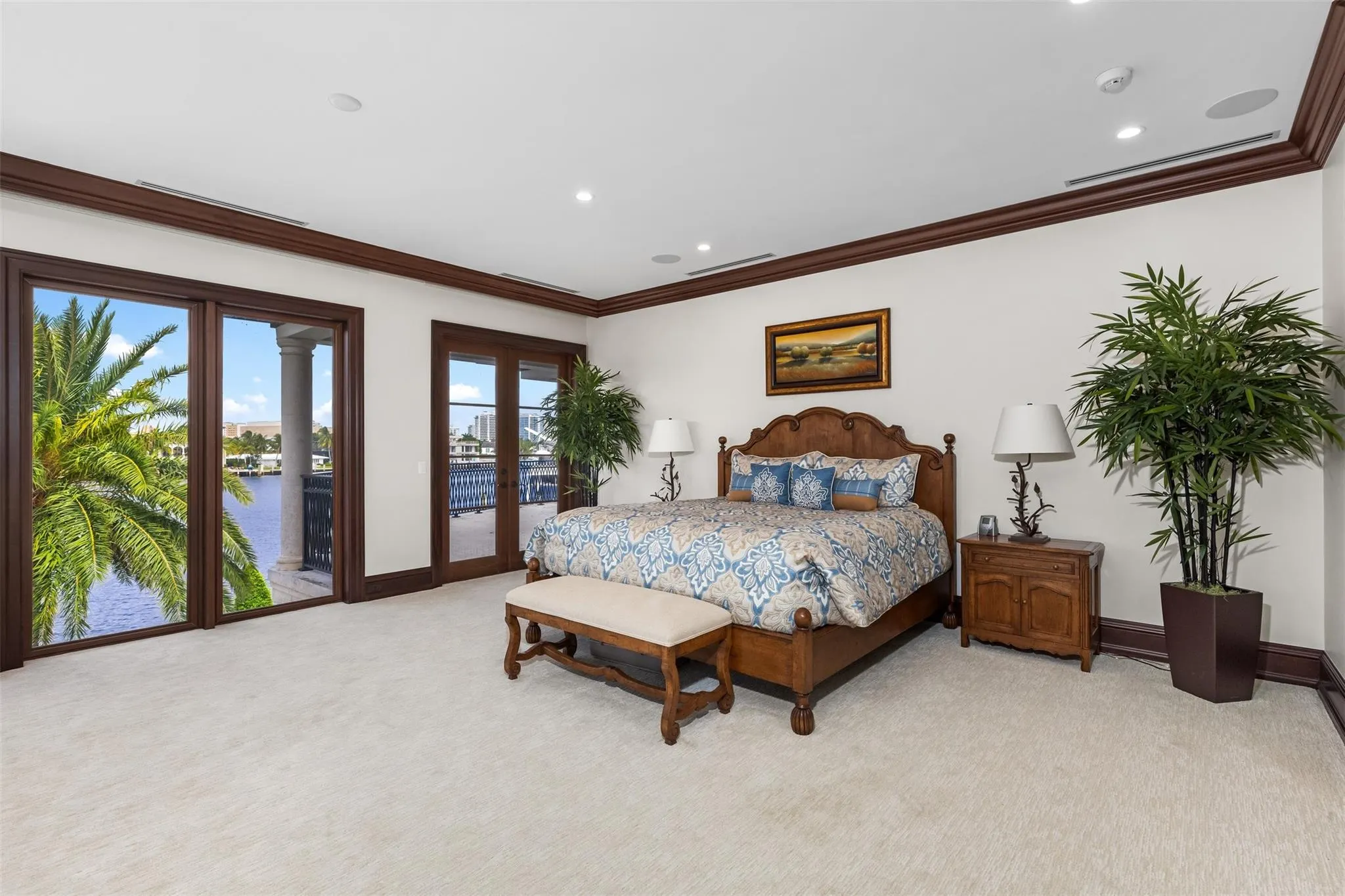 632 2ND KEY DR
