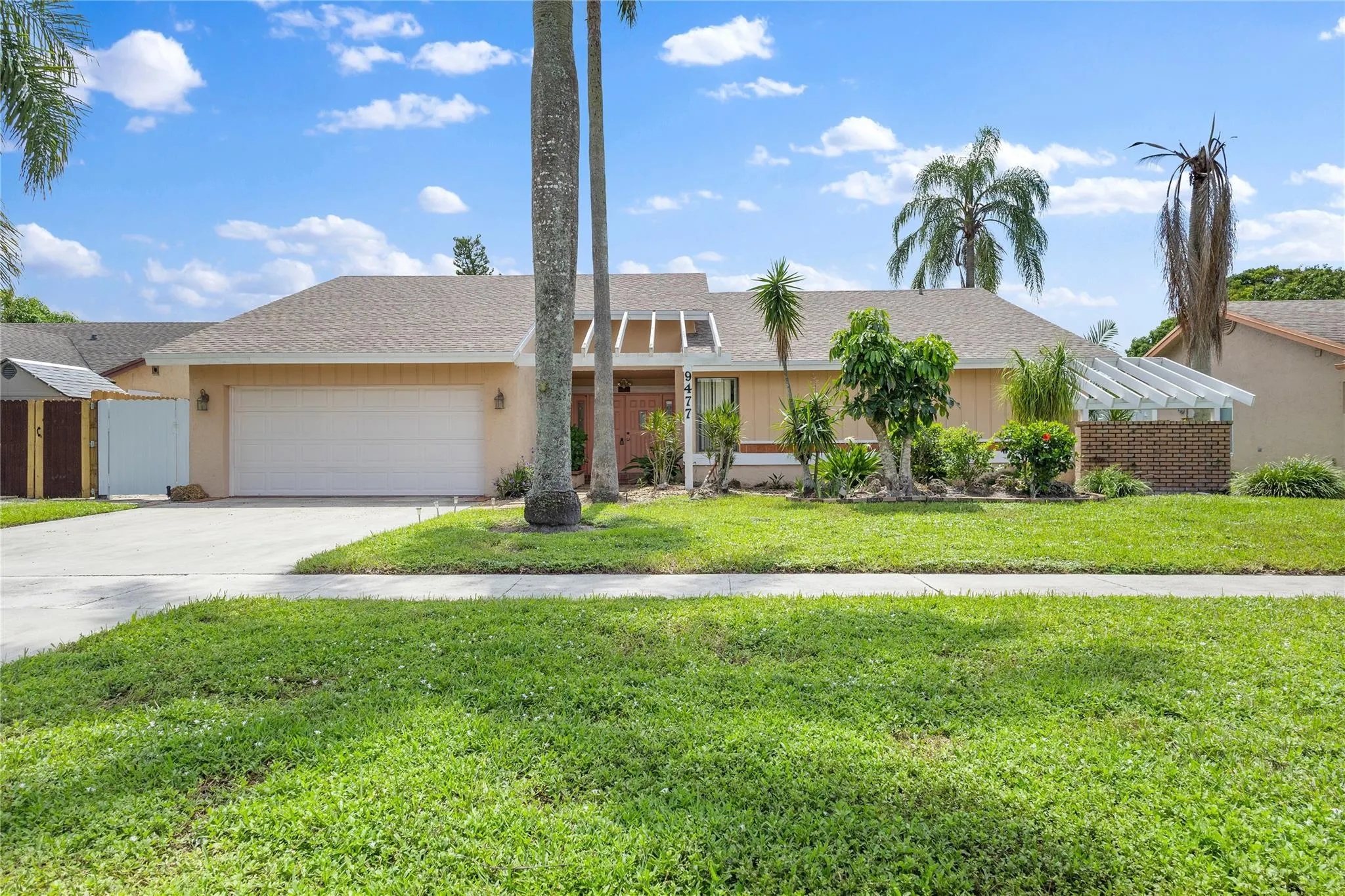 9477 Burlington Pl