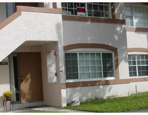 11457 NW 42nd St