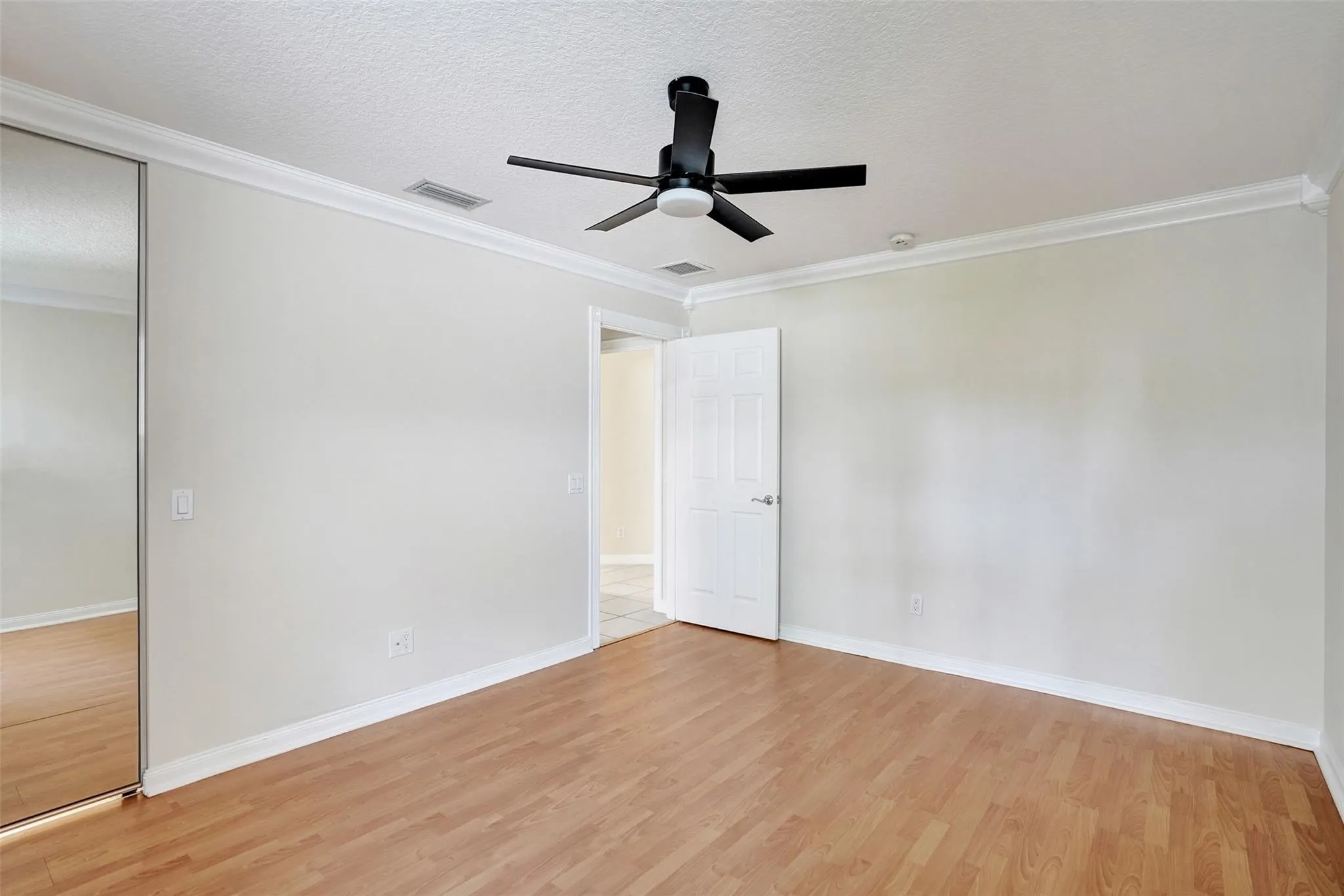 8168 Montserrat Pl