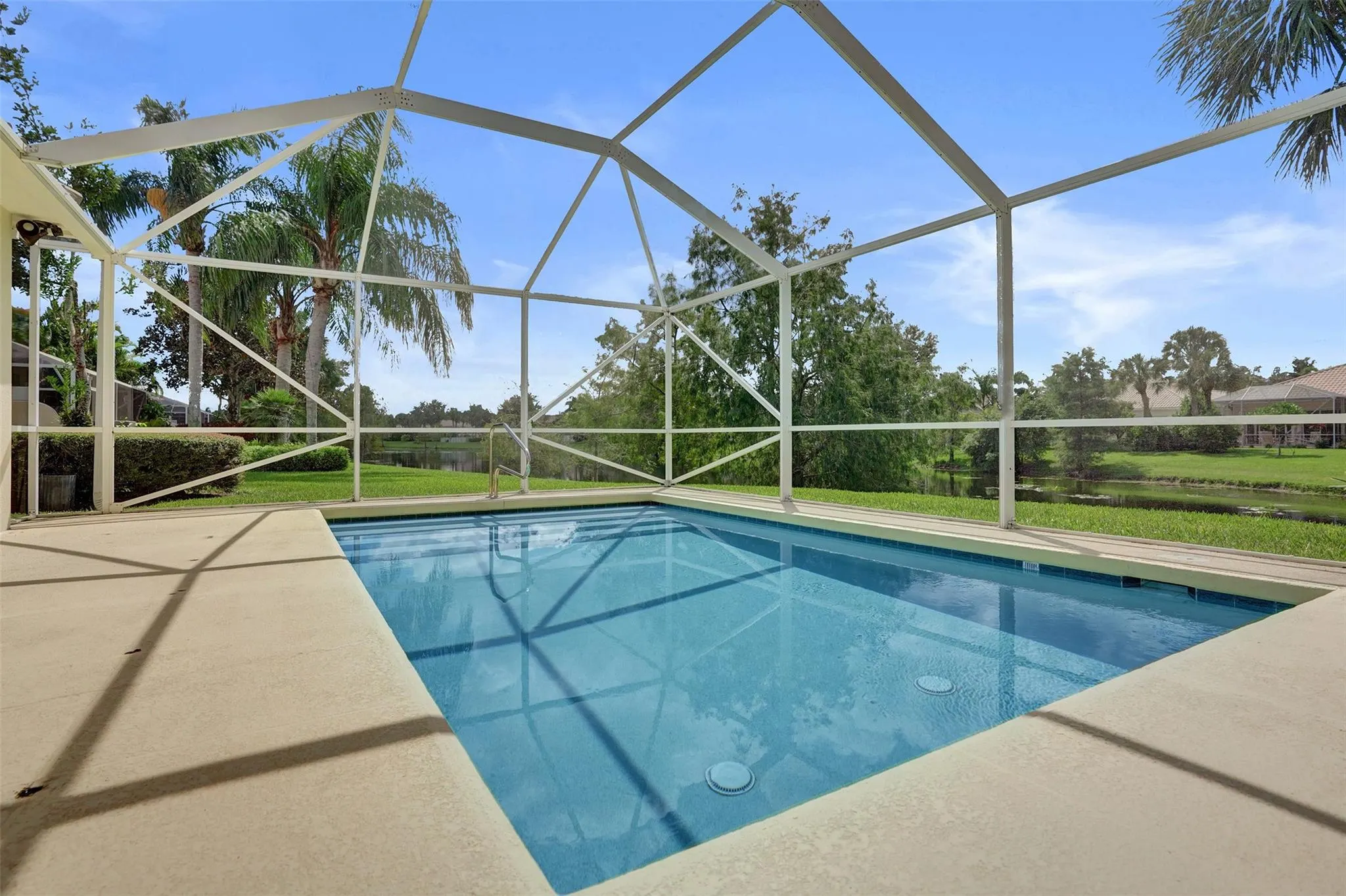 8168 Montserrat Pl