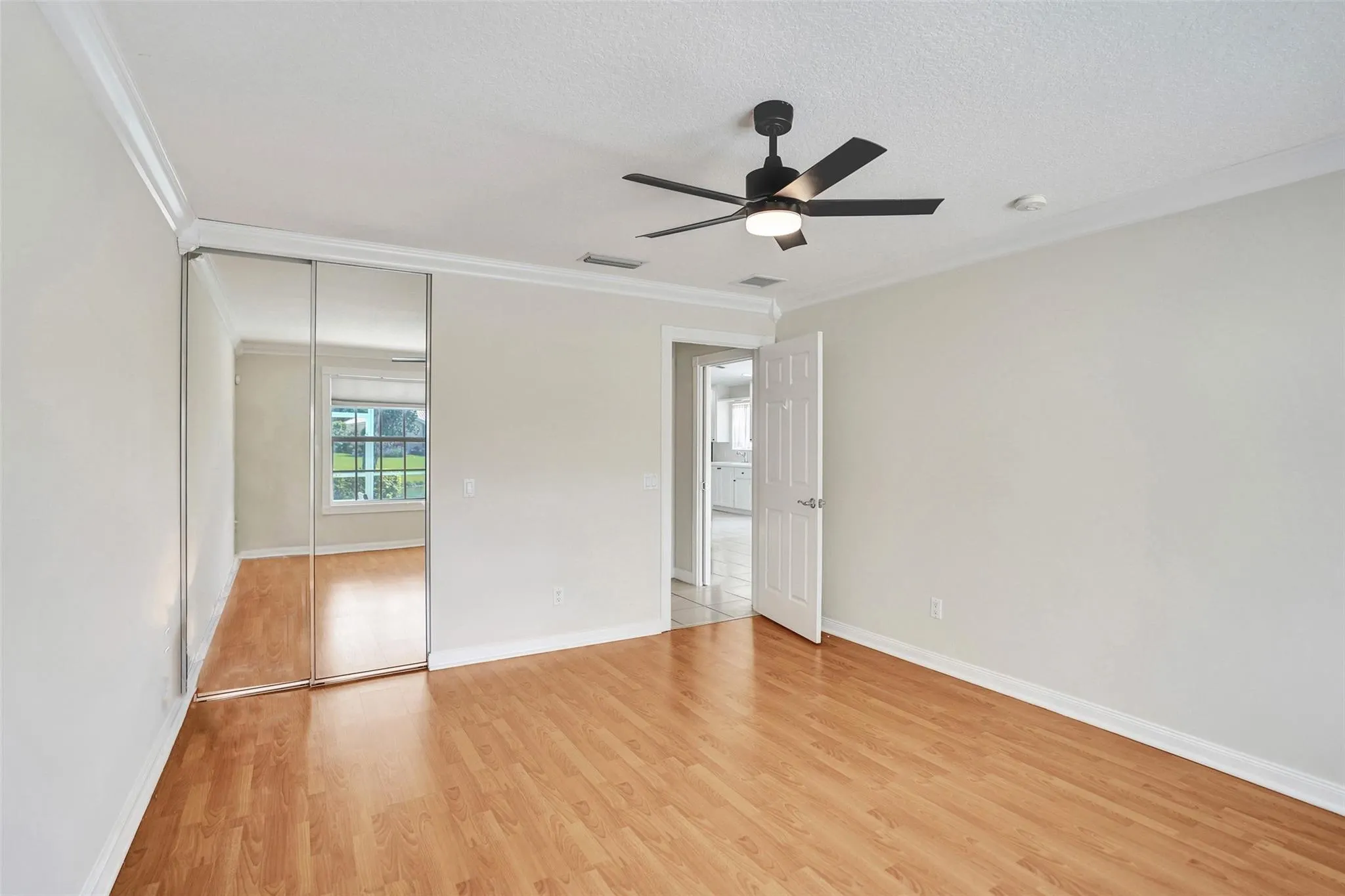 8168 Montserrat Pl