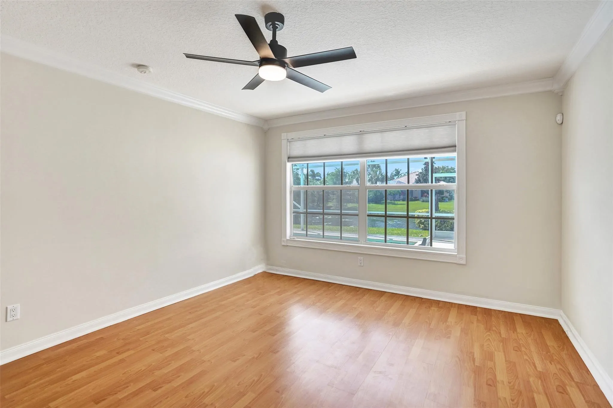 8168 Montserrat Pl