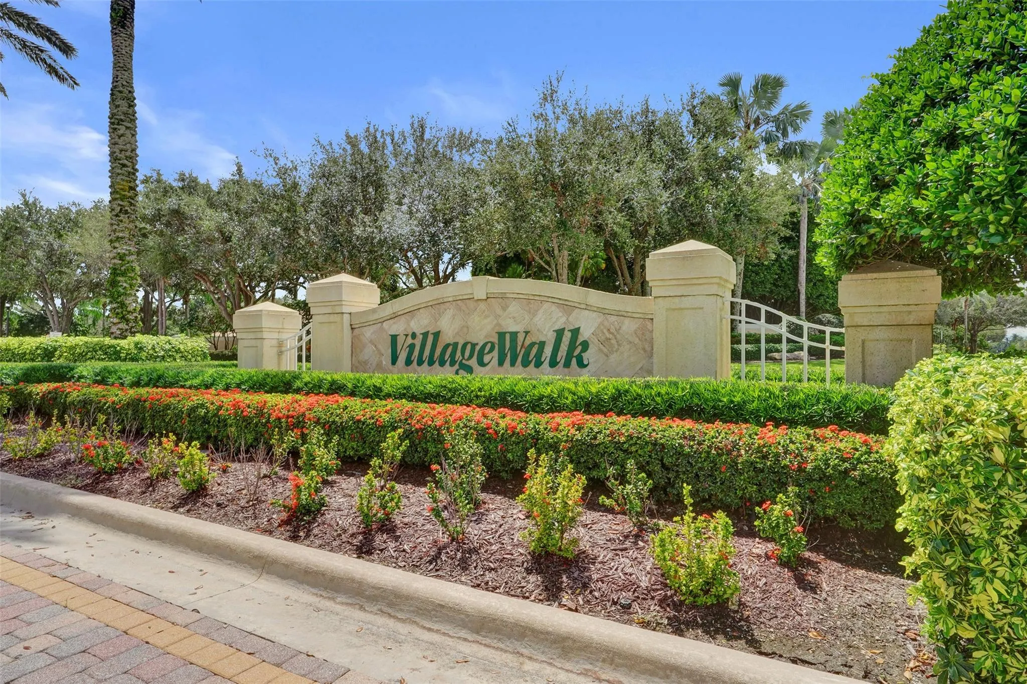 8168 Montserrat Pl