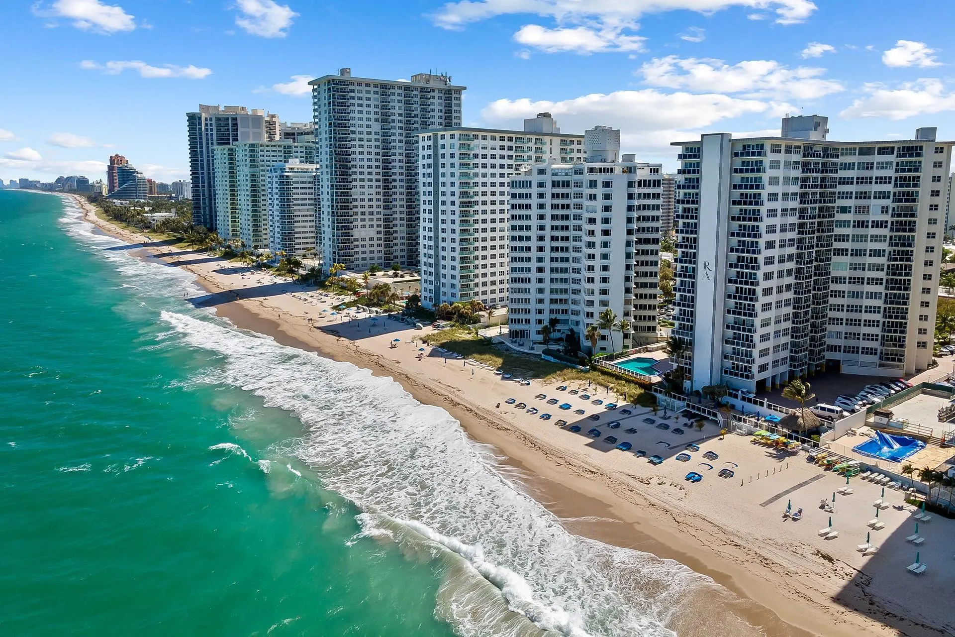 3700 Galt Ocean Dr, #714