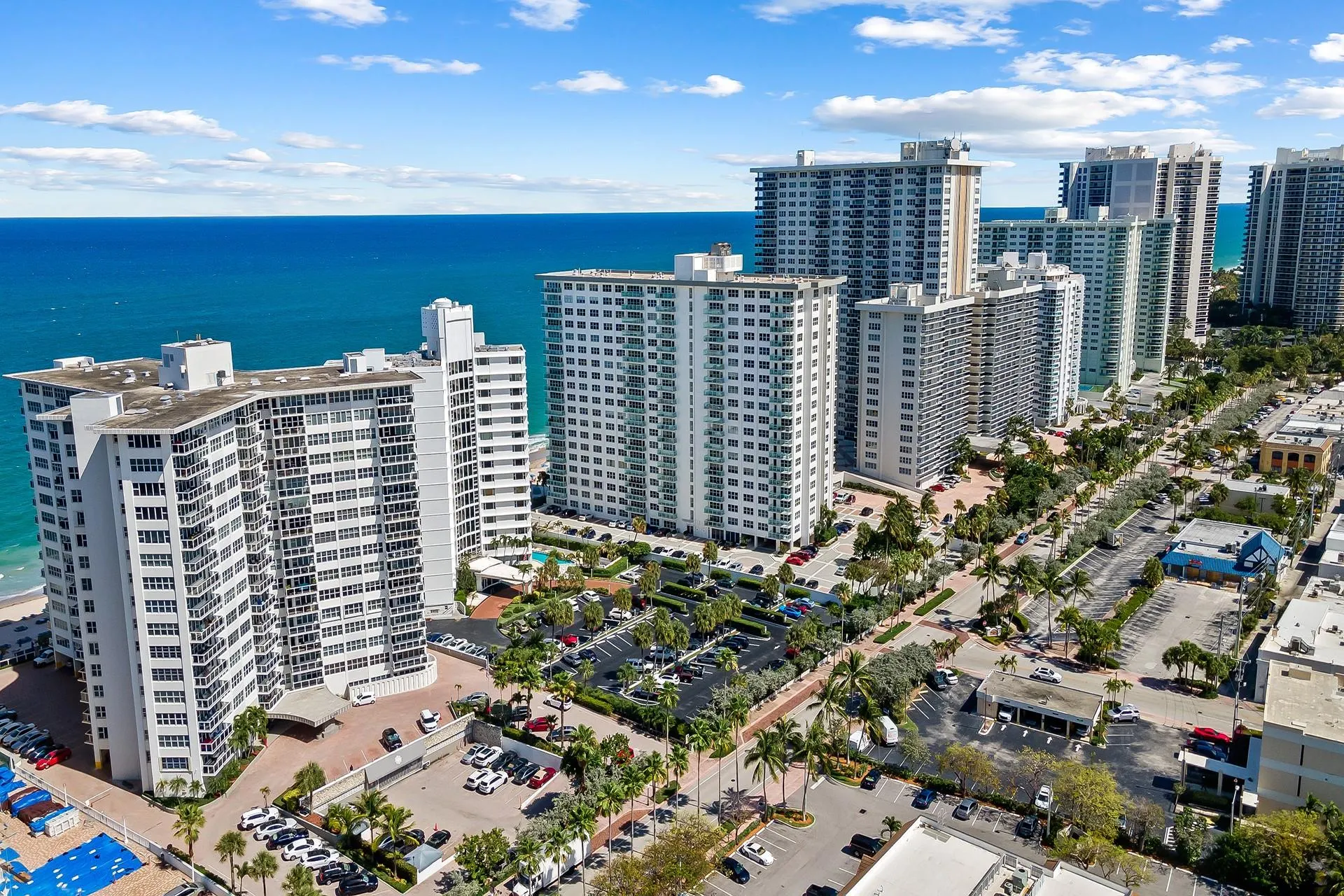 3700 Galt Ocean Dr, #714