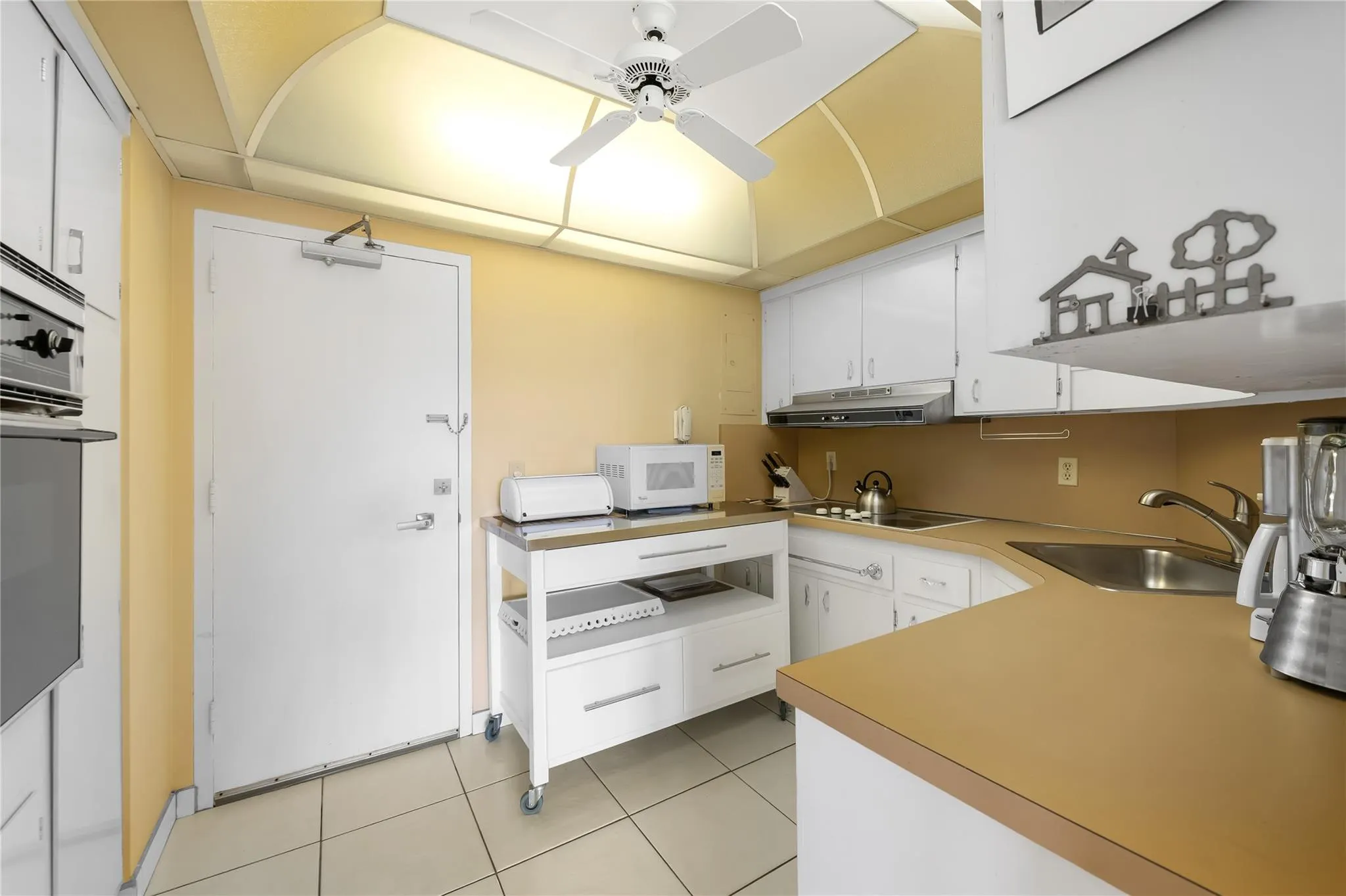 3700 Galt Ocean Dr, #714