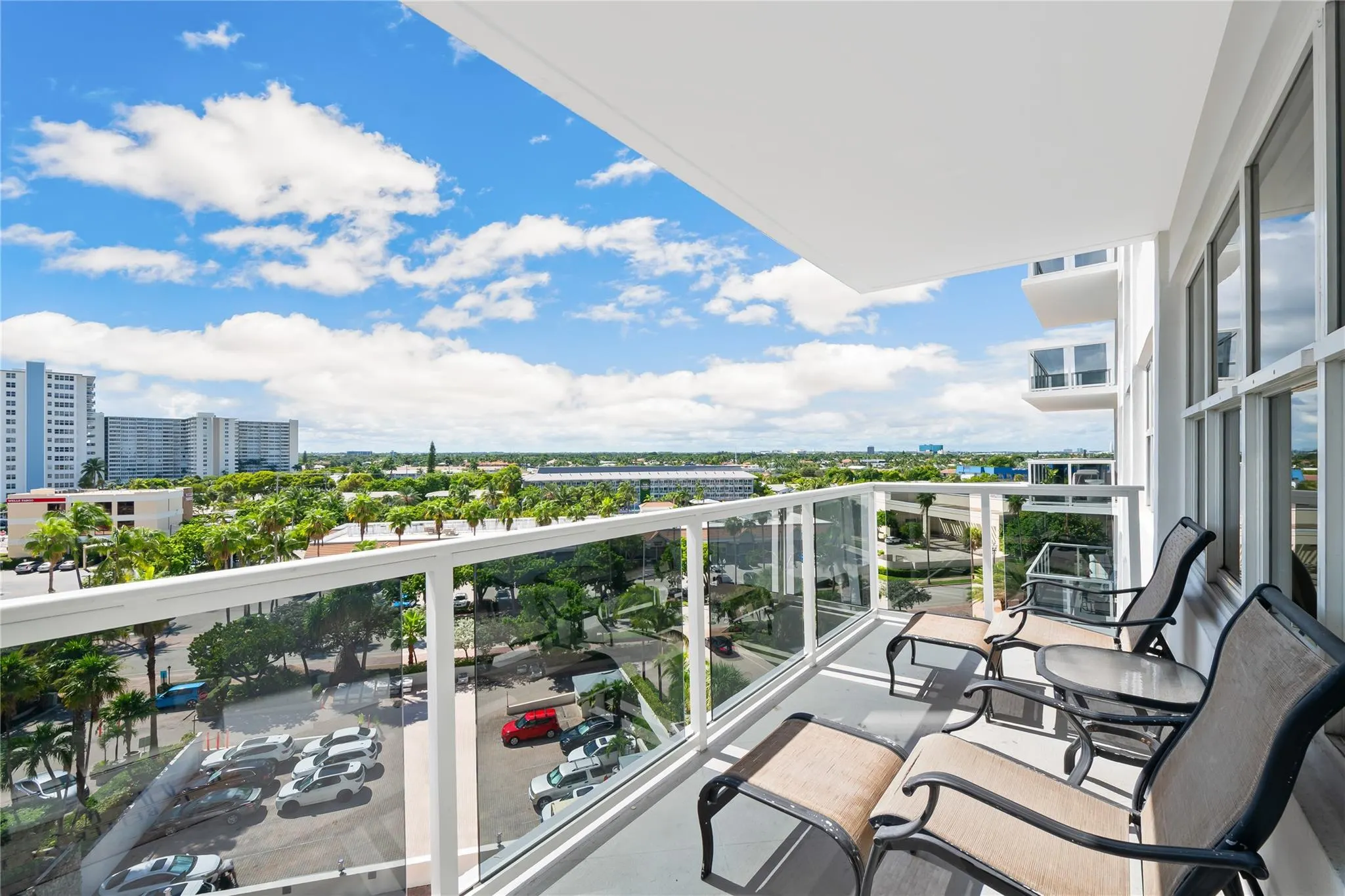 3700 Galt Ocean Dr, #714