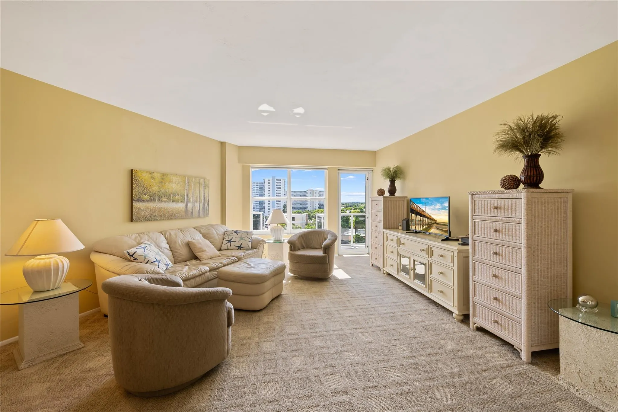 3700 Galt Ocean Dr, #714