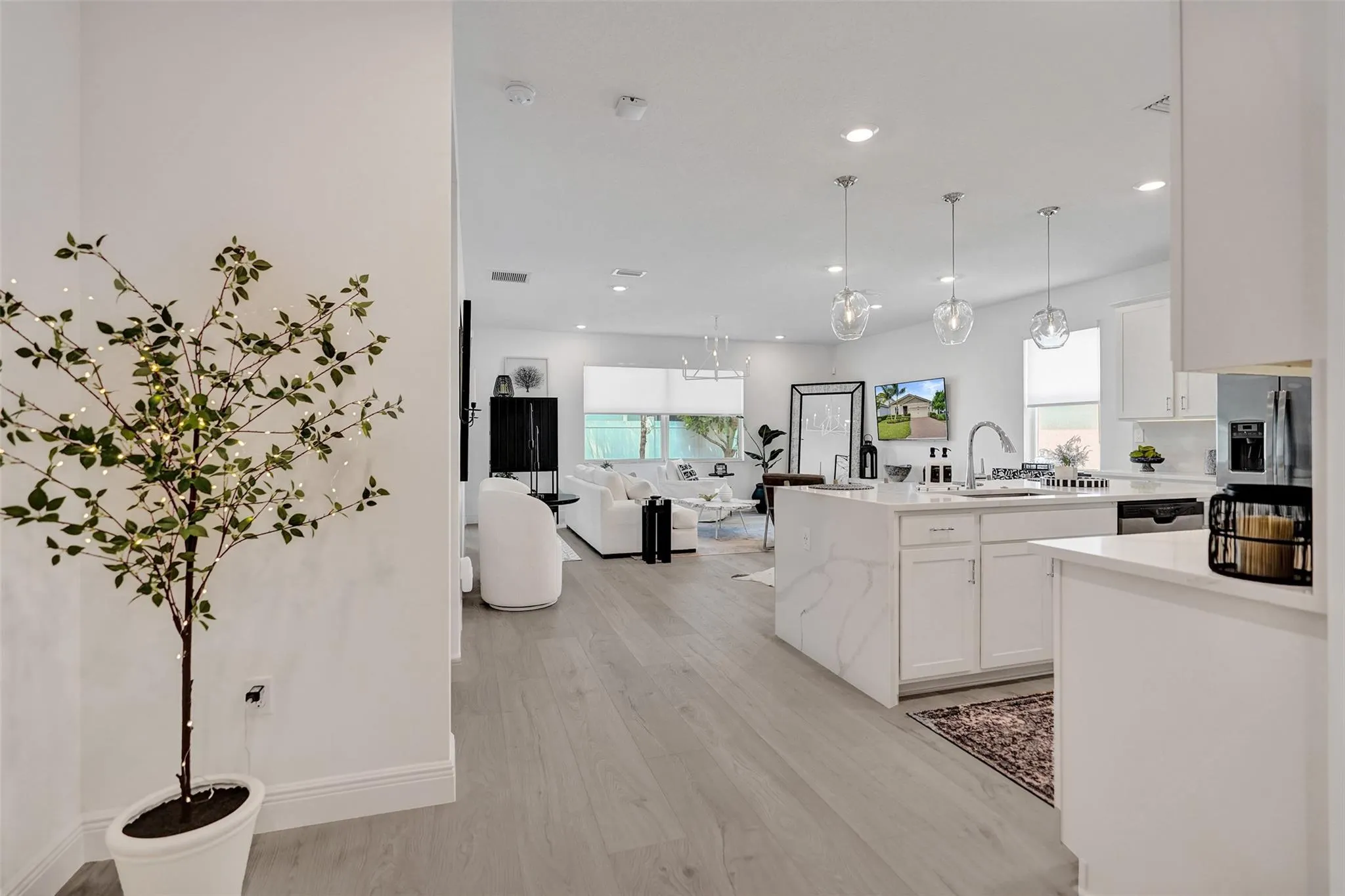 14905 Three Ponds Trl