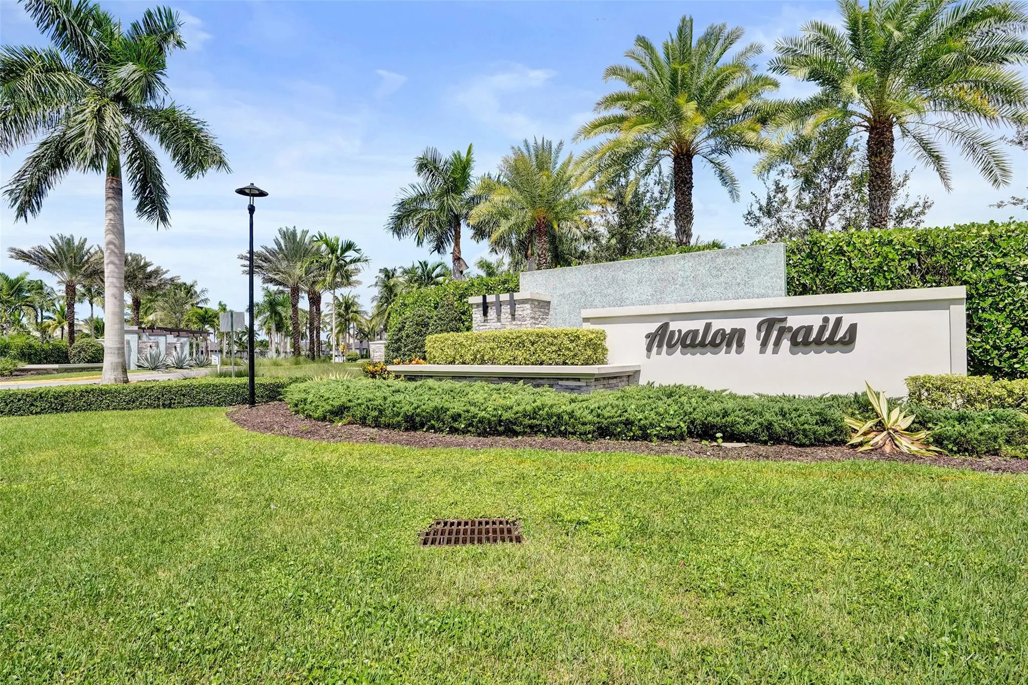 14905 Three Ponds Trl