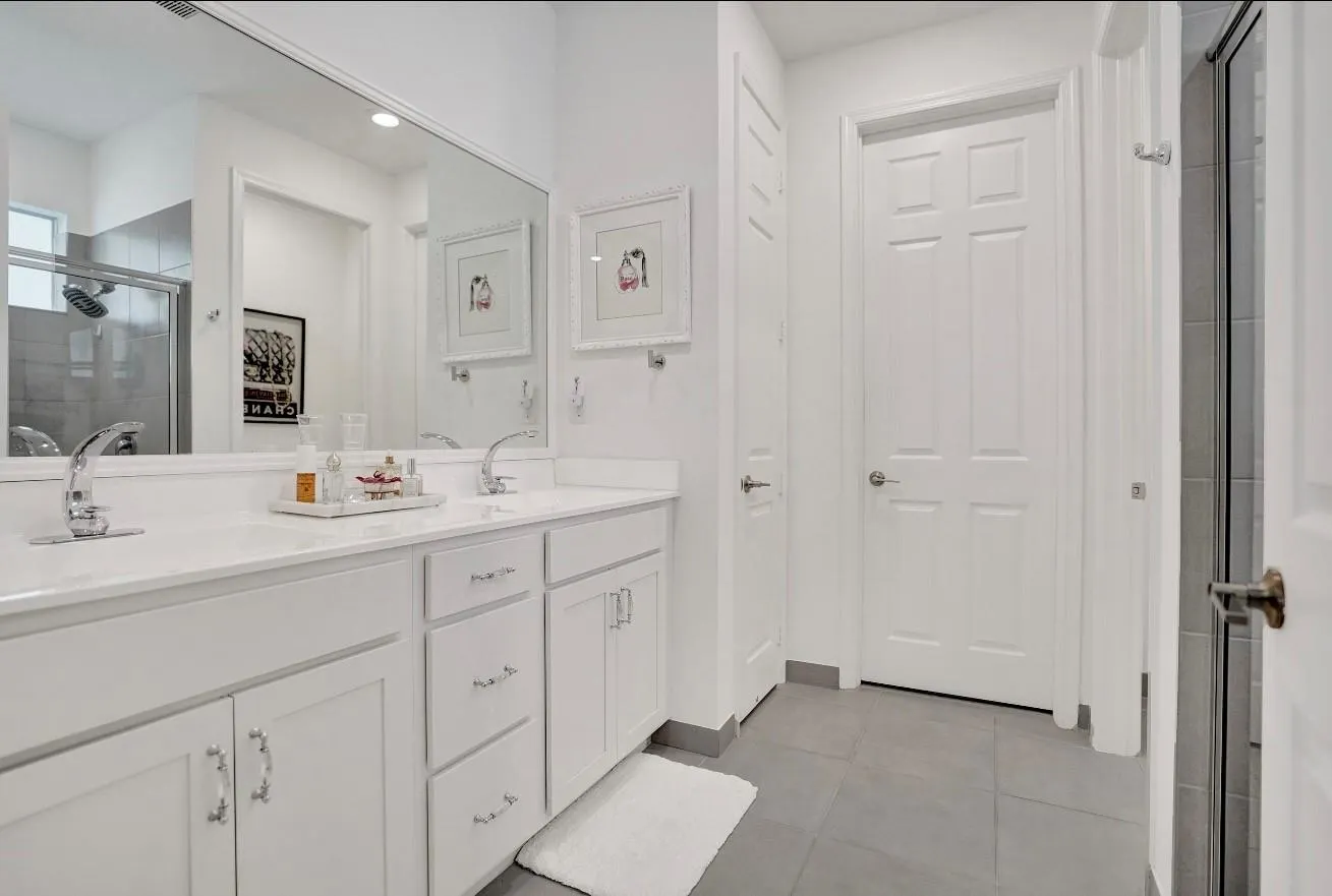14905 Three Ponds Trl
