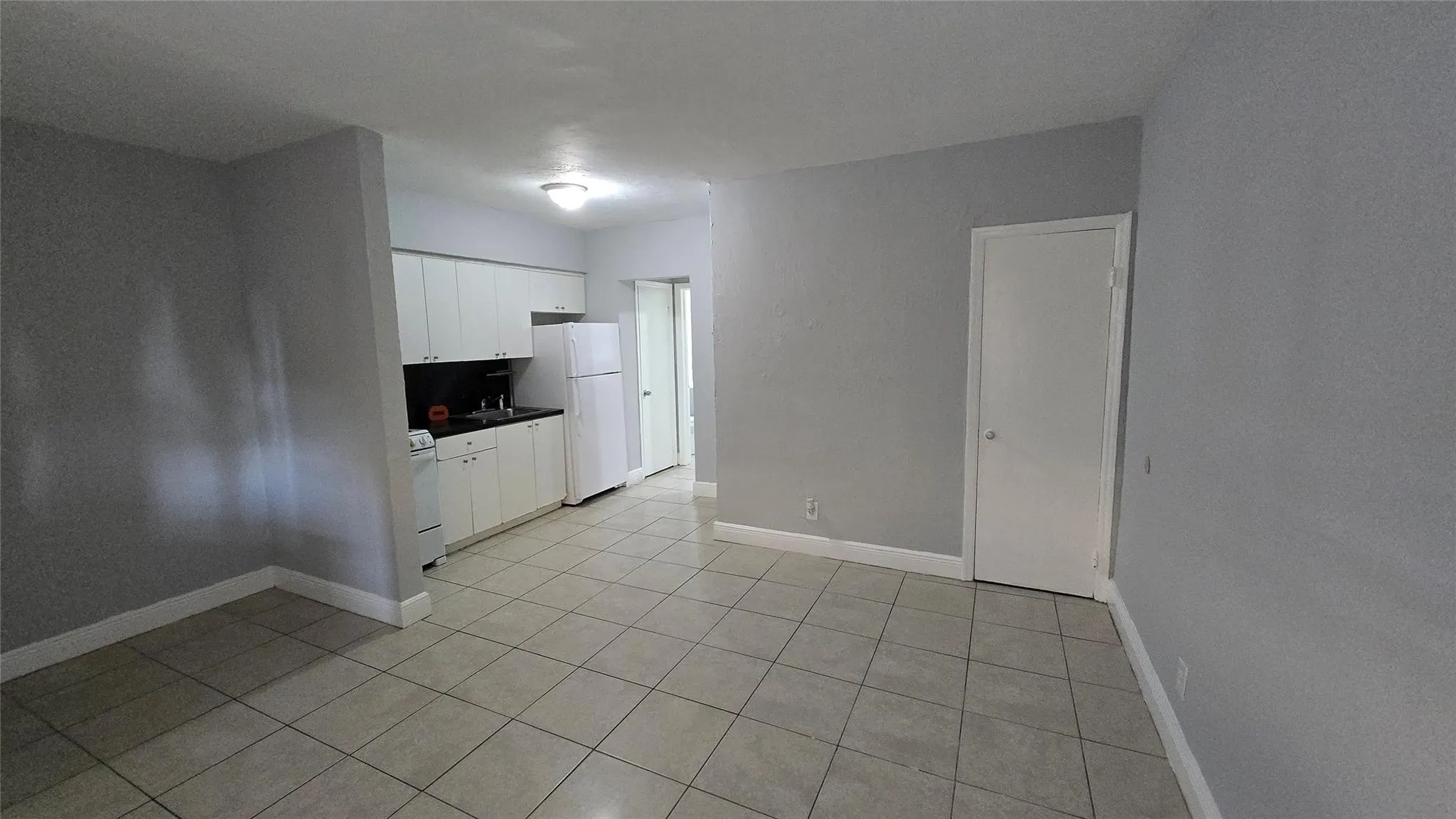 1012 NW 2nd Ave, #3