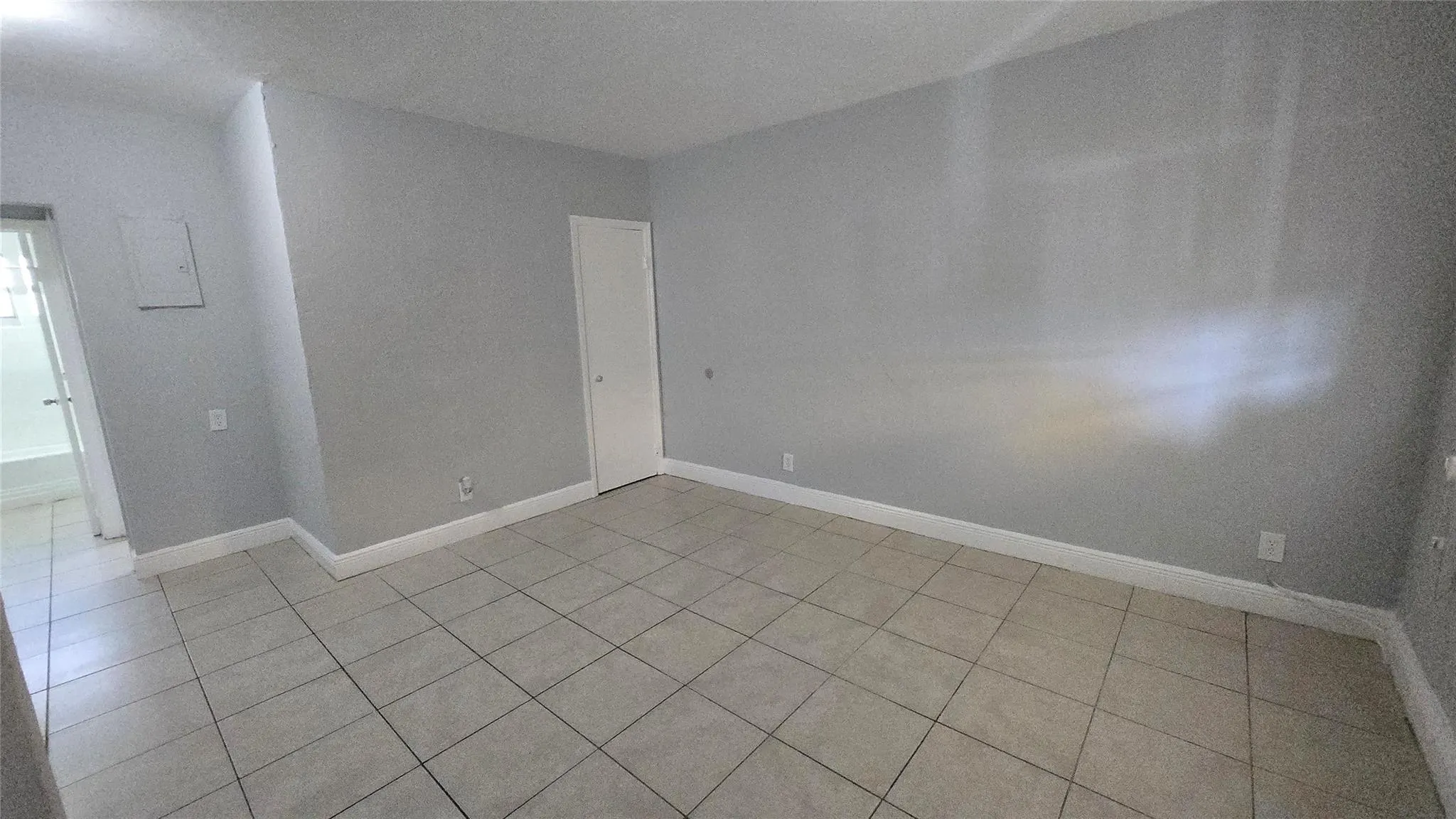 1012 NW 2nd Ave, #3