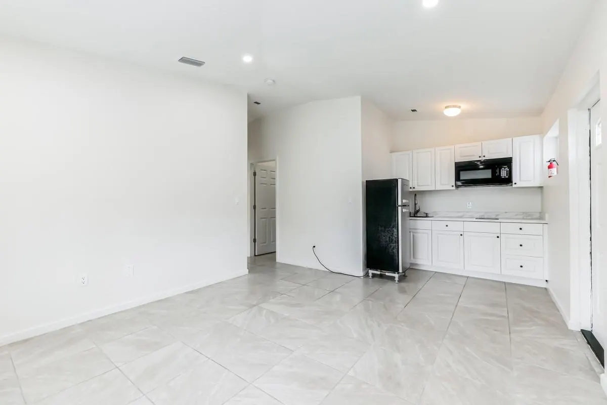 13961 SW 156th Ter, #1
