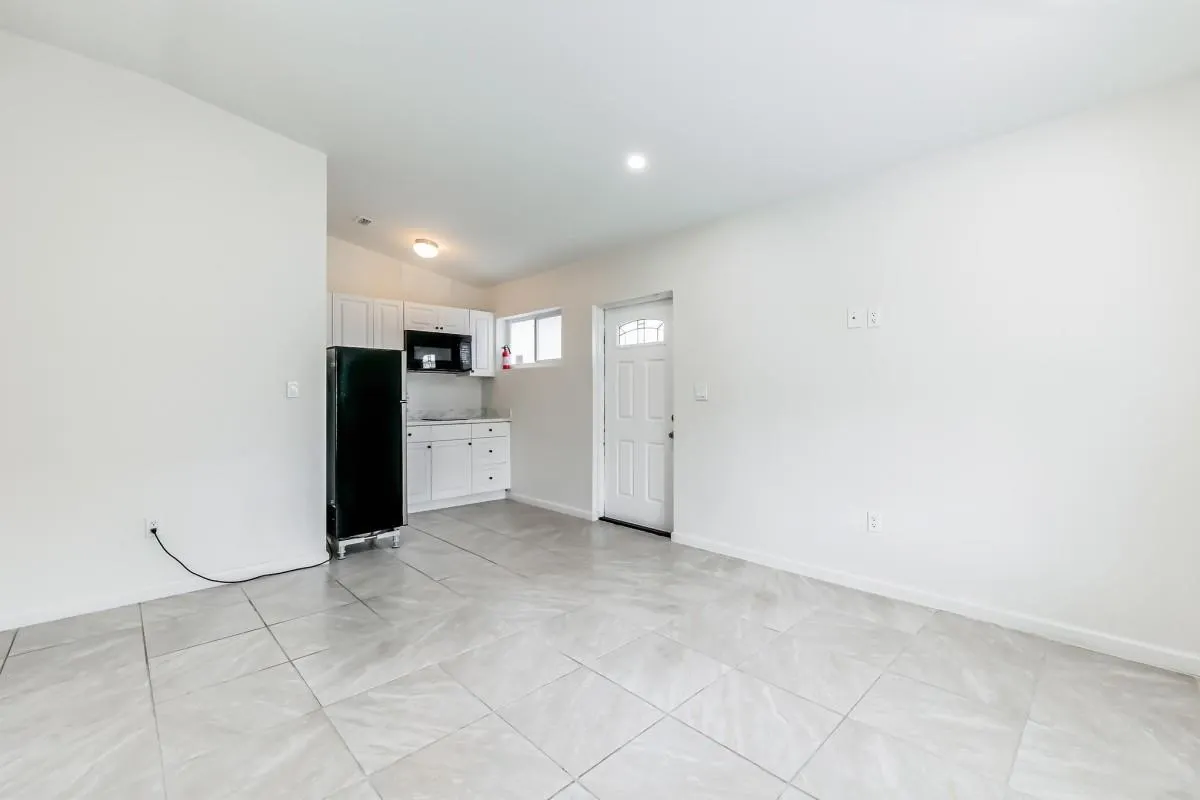 13961 SW 156th Ter, #1