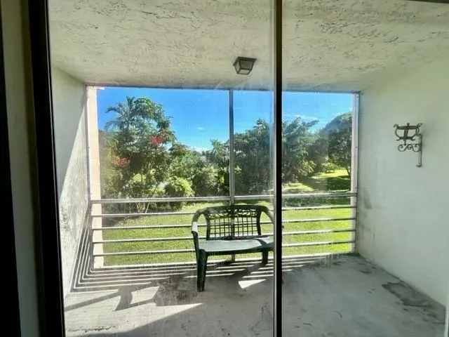 9641 sunrise lakes blvd, #201