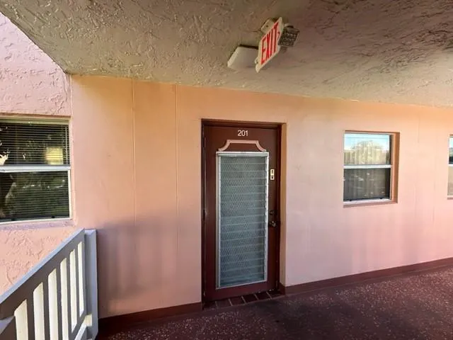 9641 sunrise lakes blvd, #201