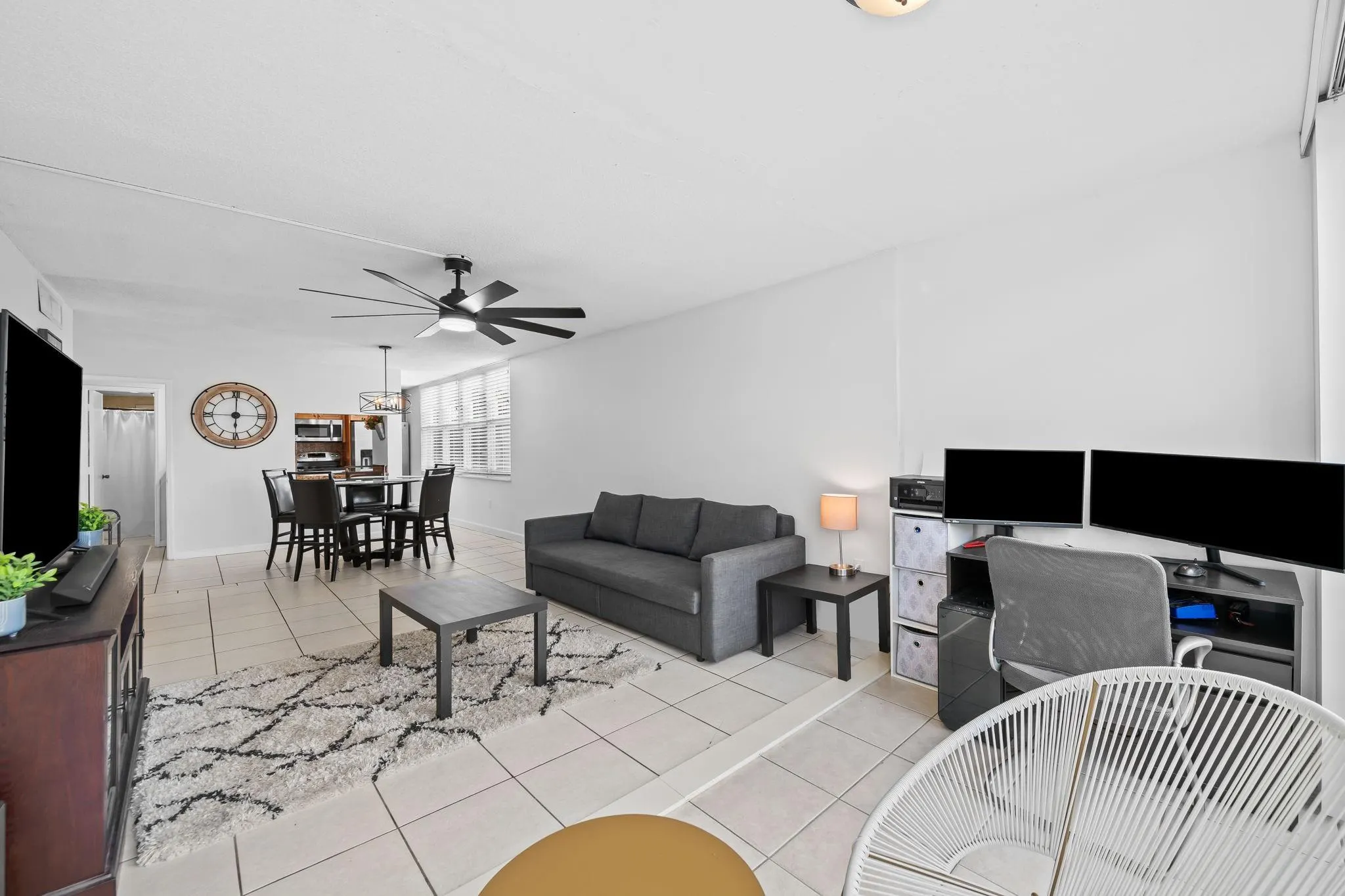 9440 Tangerine Pl, #301