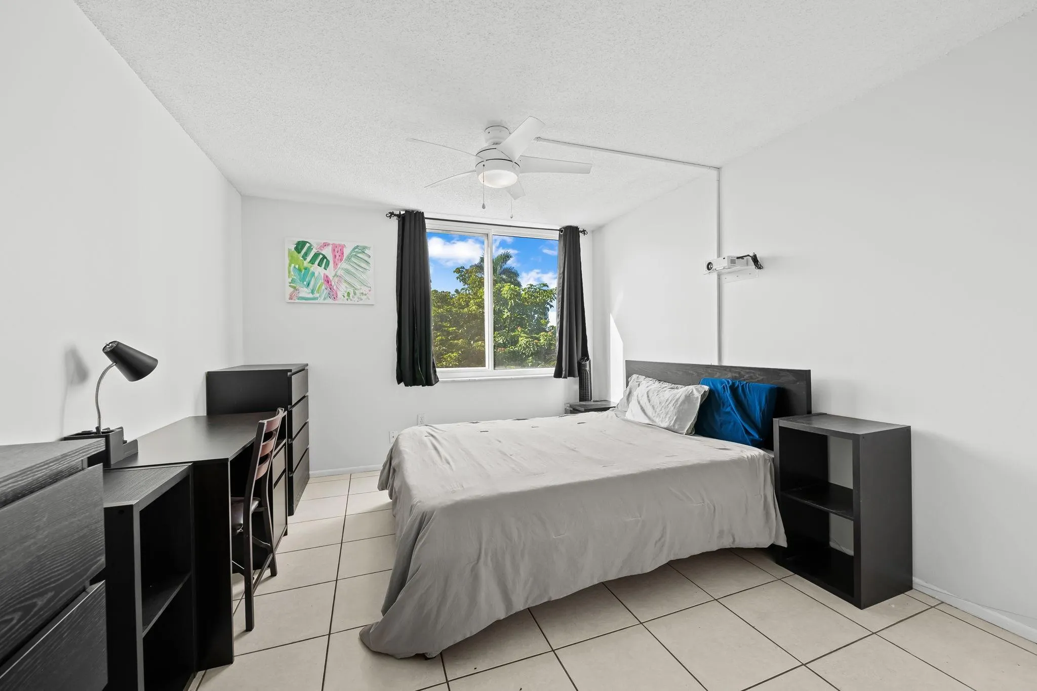 9440 Tangerine Pl, #301