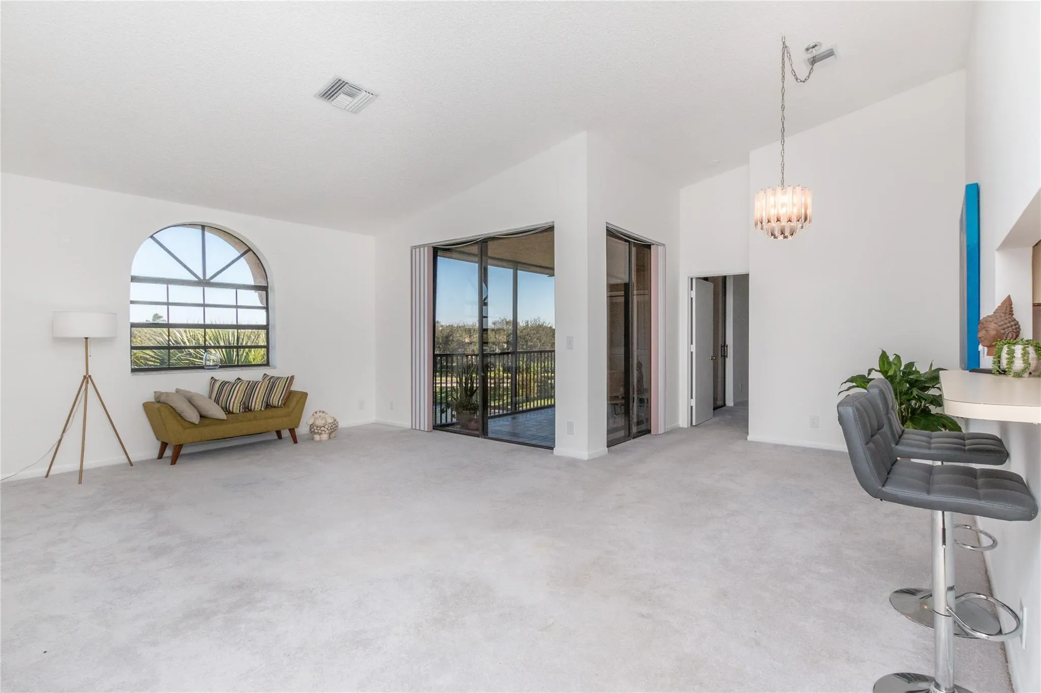 10631 NW 14 ST, #218