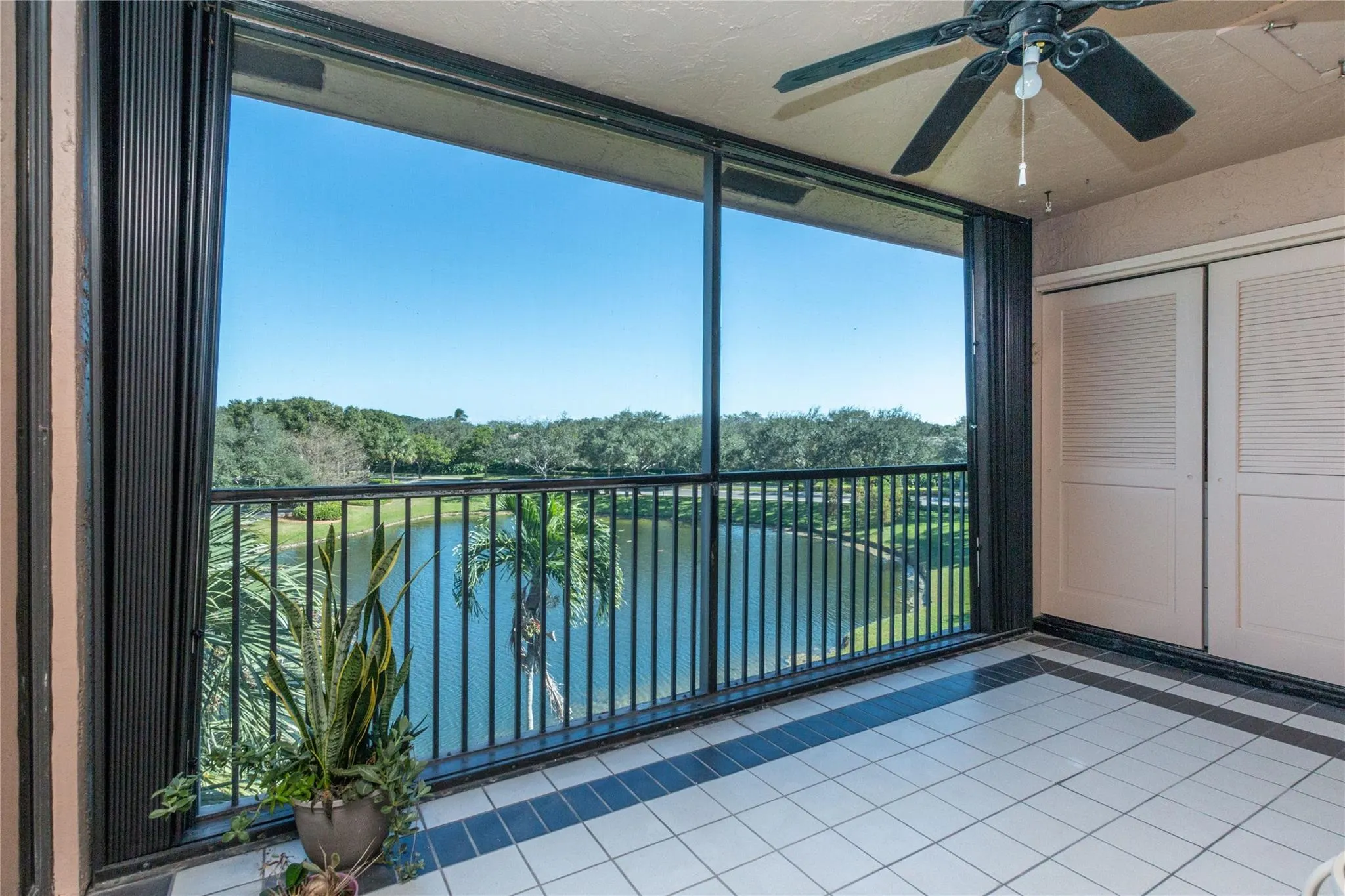 10631 NW 14 ST, #218