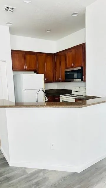 5754 HAMPTON HILLS BLVD, #5754