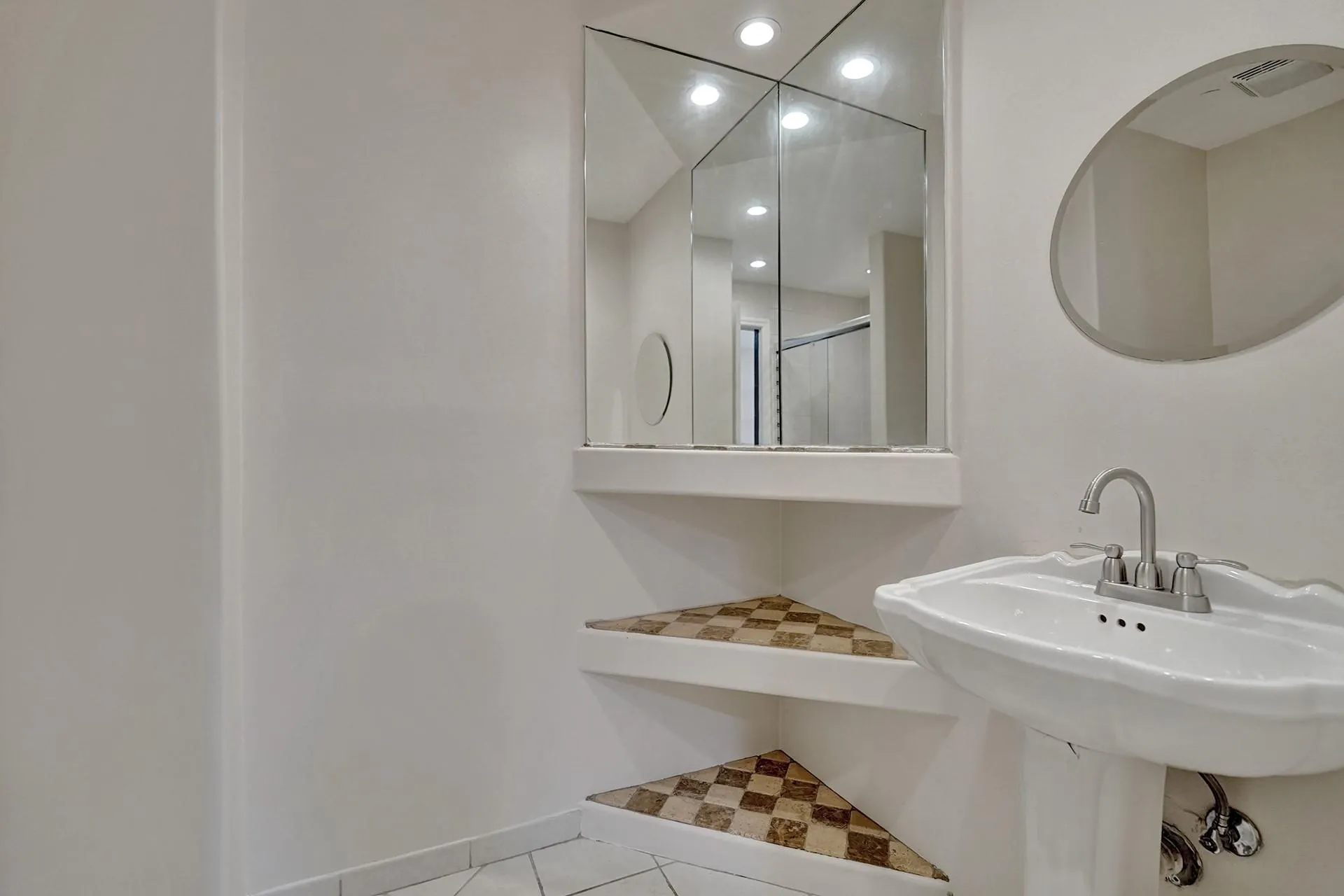 760 E Cocoplum Circle, #7