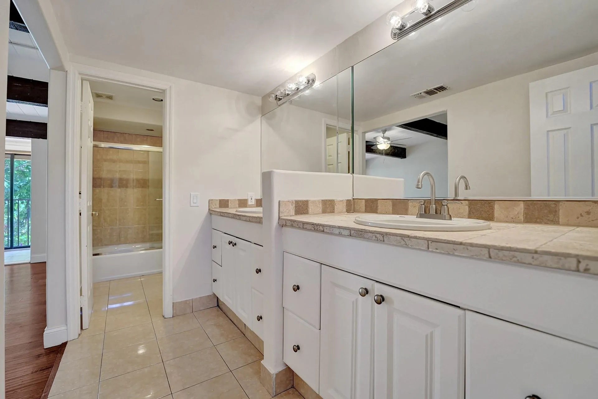 760 E Cocoplum Circle, #7