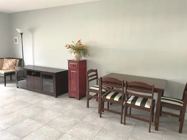 4 Ventnor A, #4
