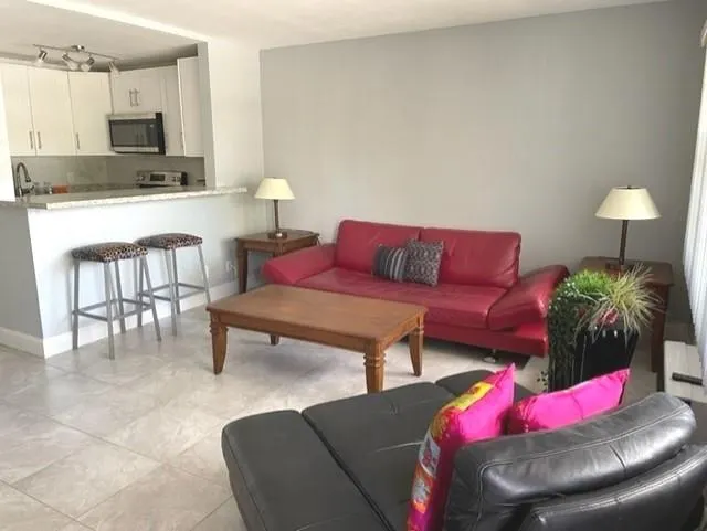 4 Ventnor A, #4