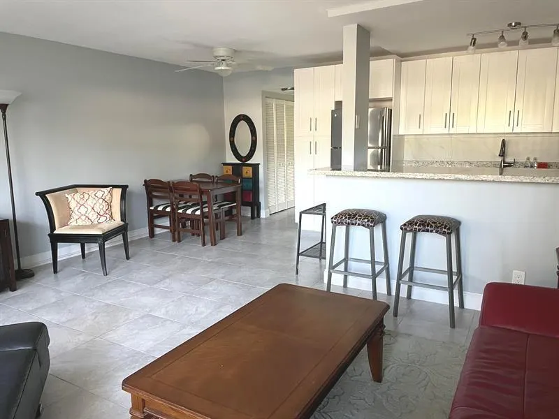 4 Ventnor A, #4