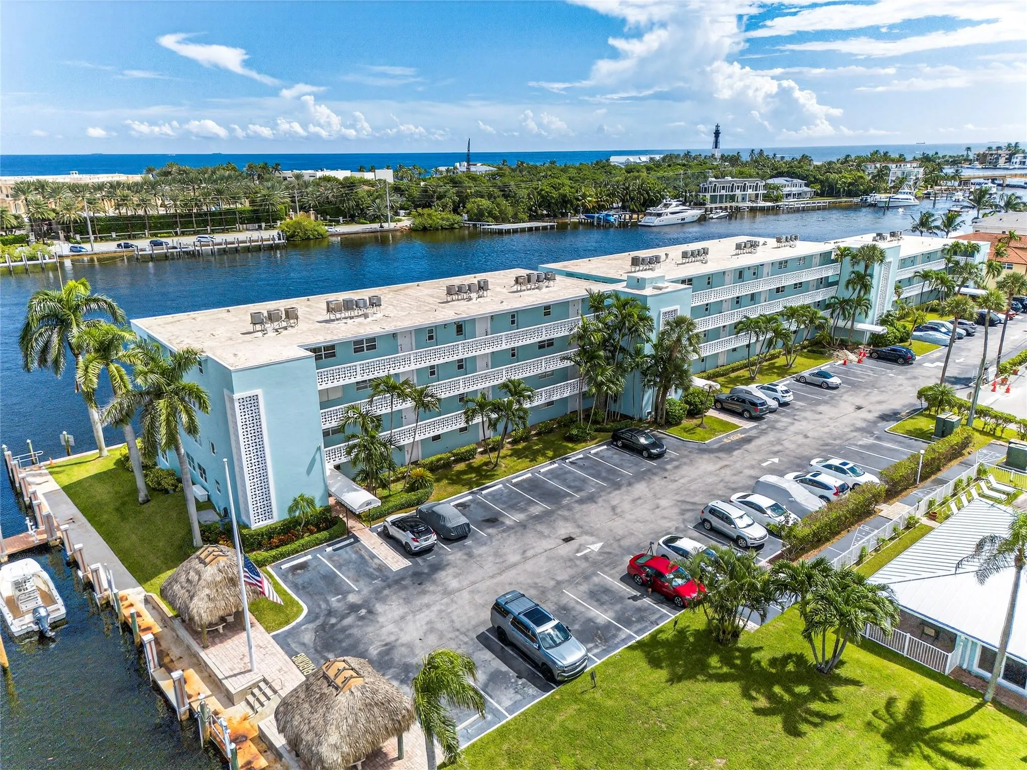 2772 NE 30th Ave, #8D