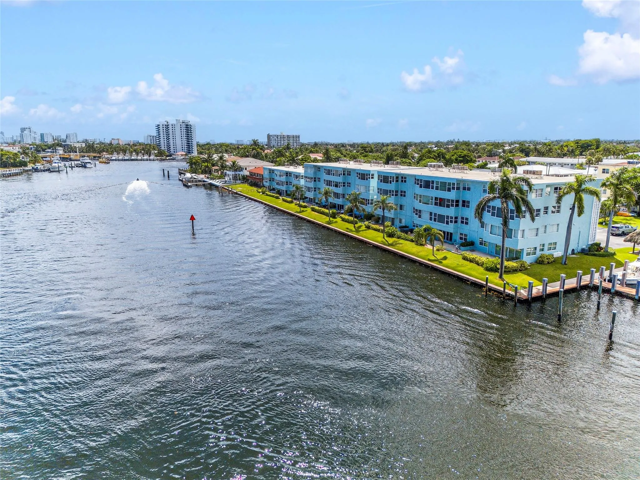 2772 NE 30th Ave, #8D