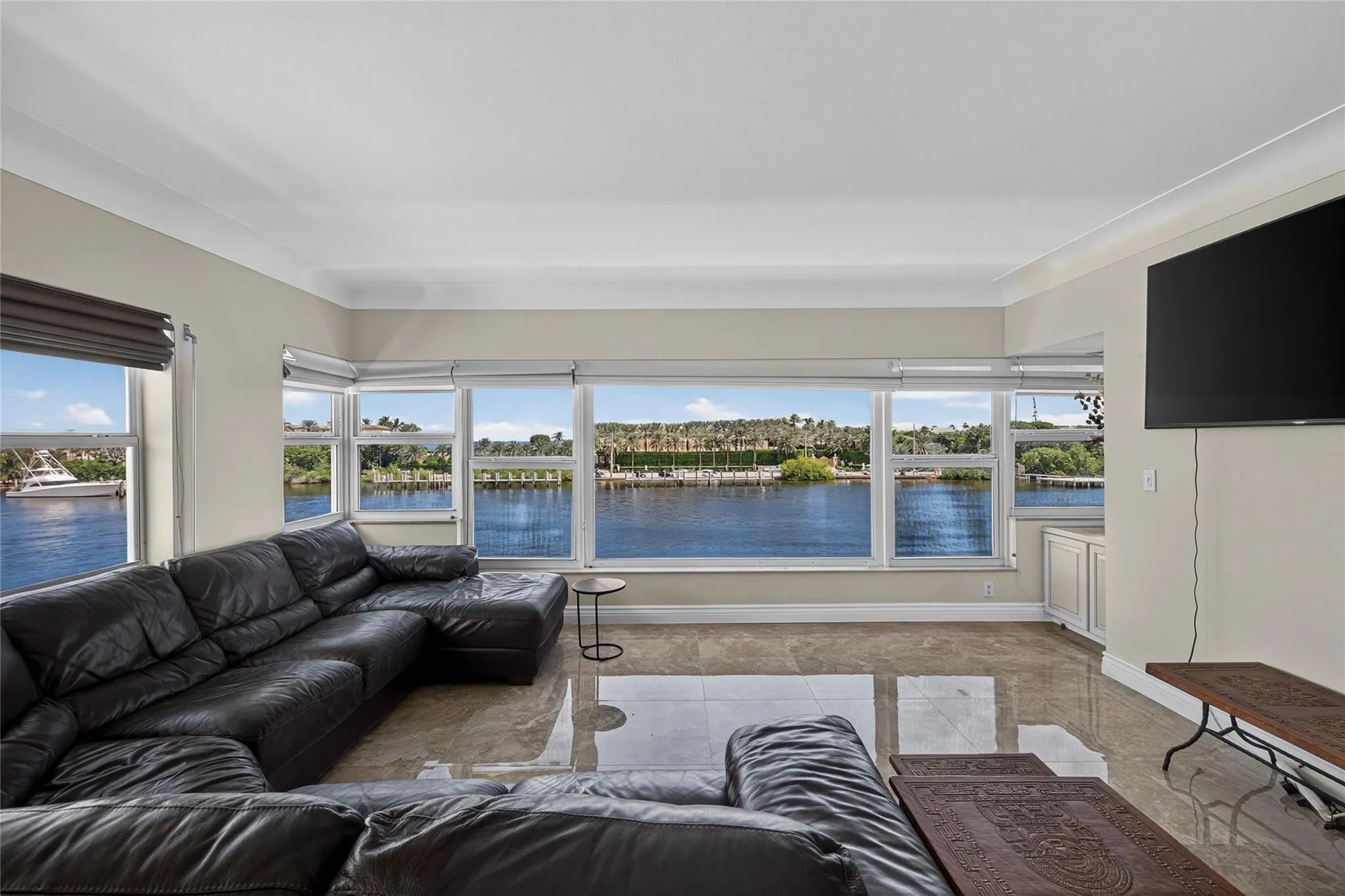 2772 NE 30th Ave, #8D