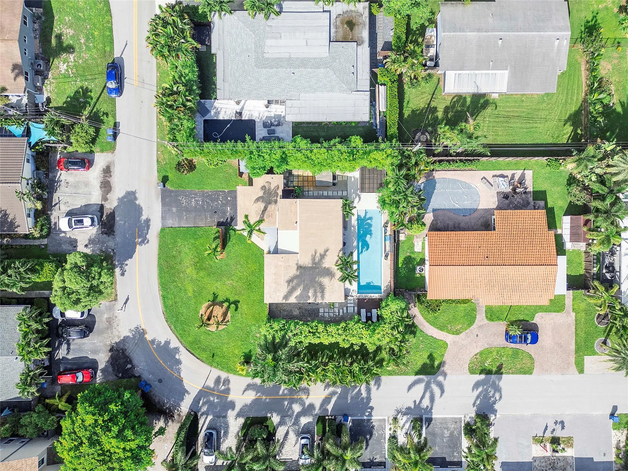 2617 NE 10th Ter