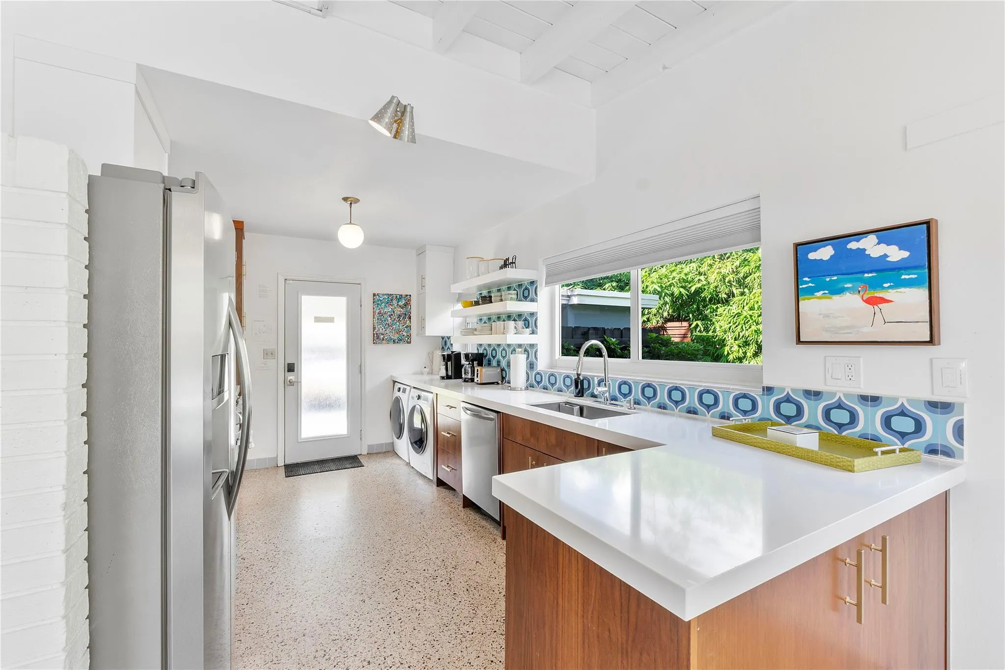 2617 NE 10th Ter