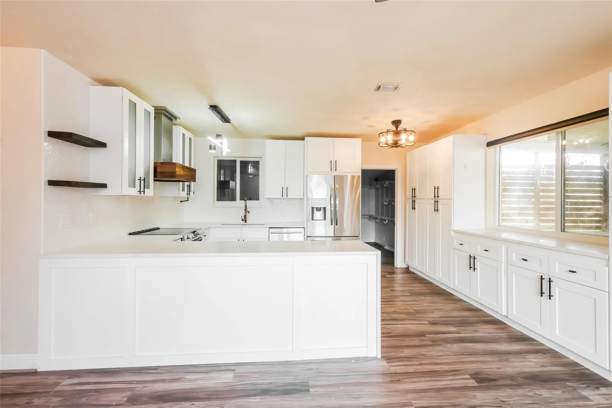 1421 SW 23rd Ave