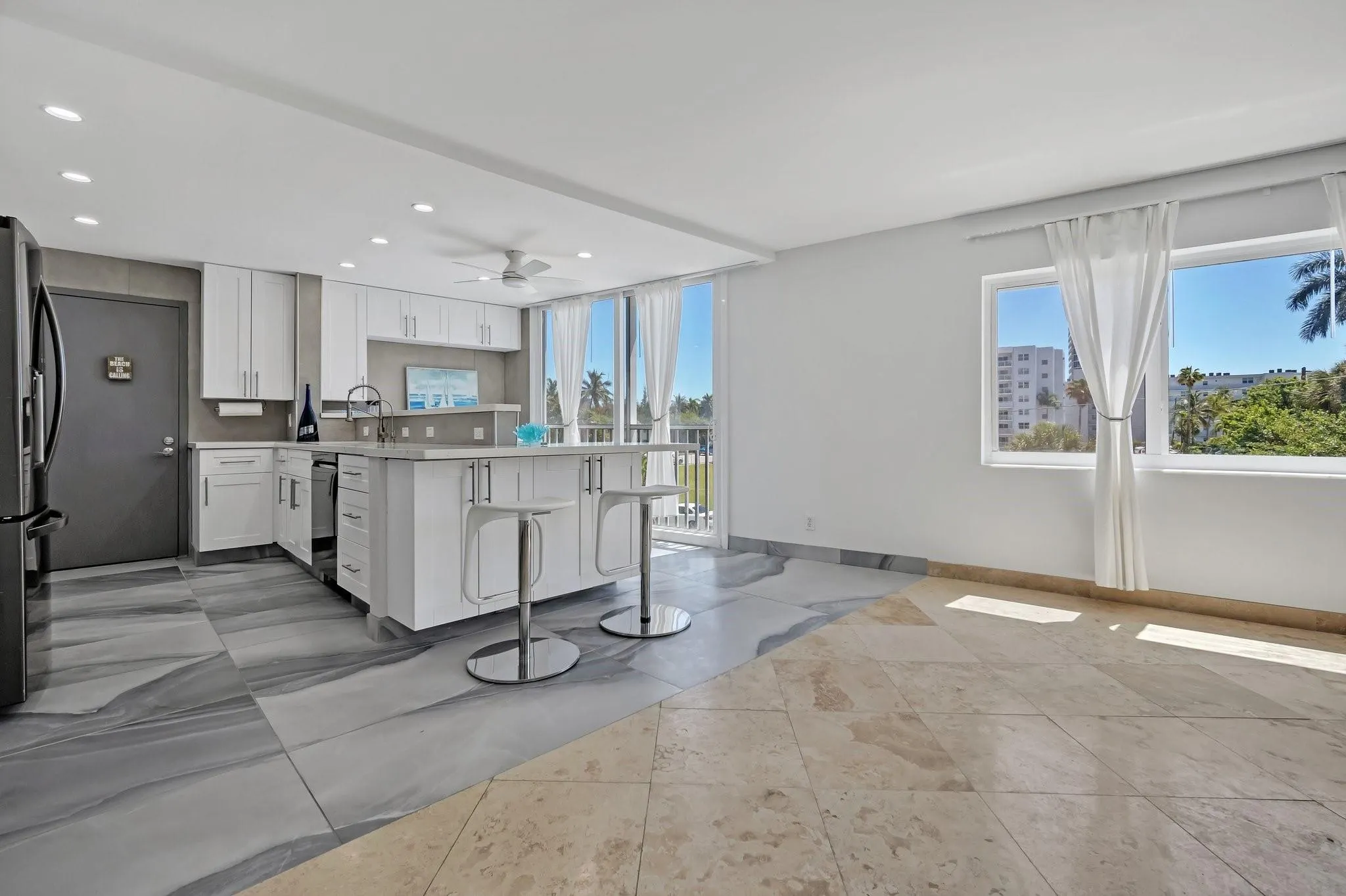 720 Bayshore Dr, #202