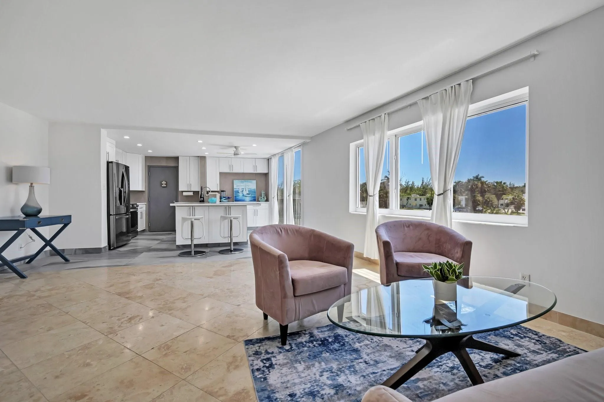 720 Bayshore Dr, #202