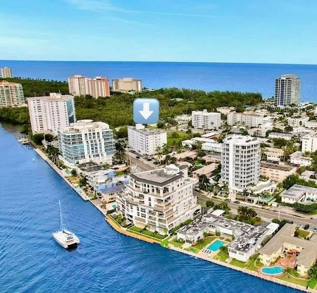 720 Bayshore Dr, #202