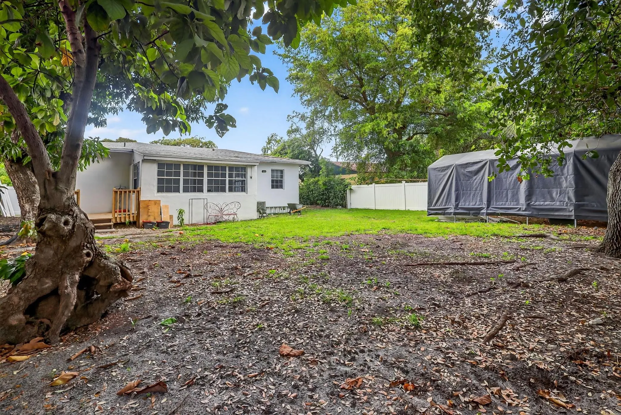 40 NW 68th St