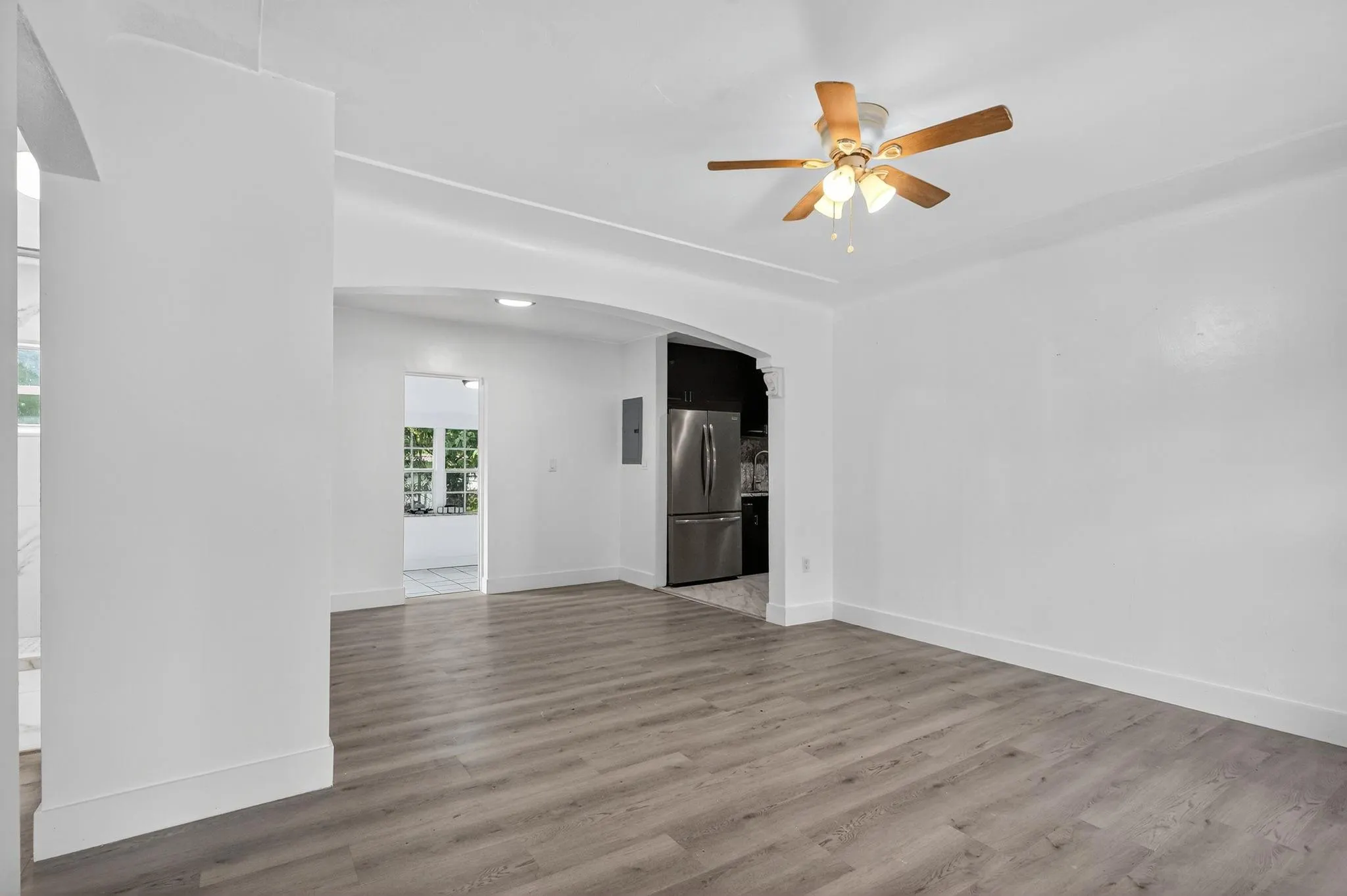 40 NW 68th St