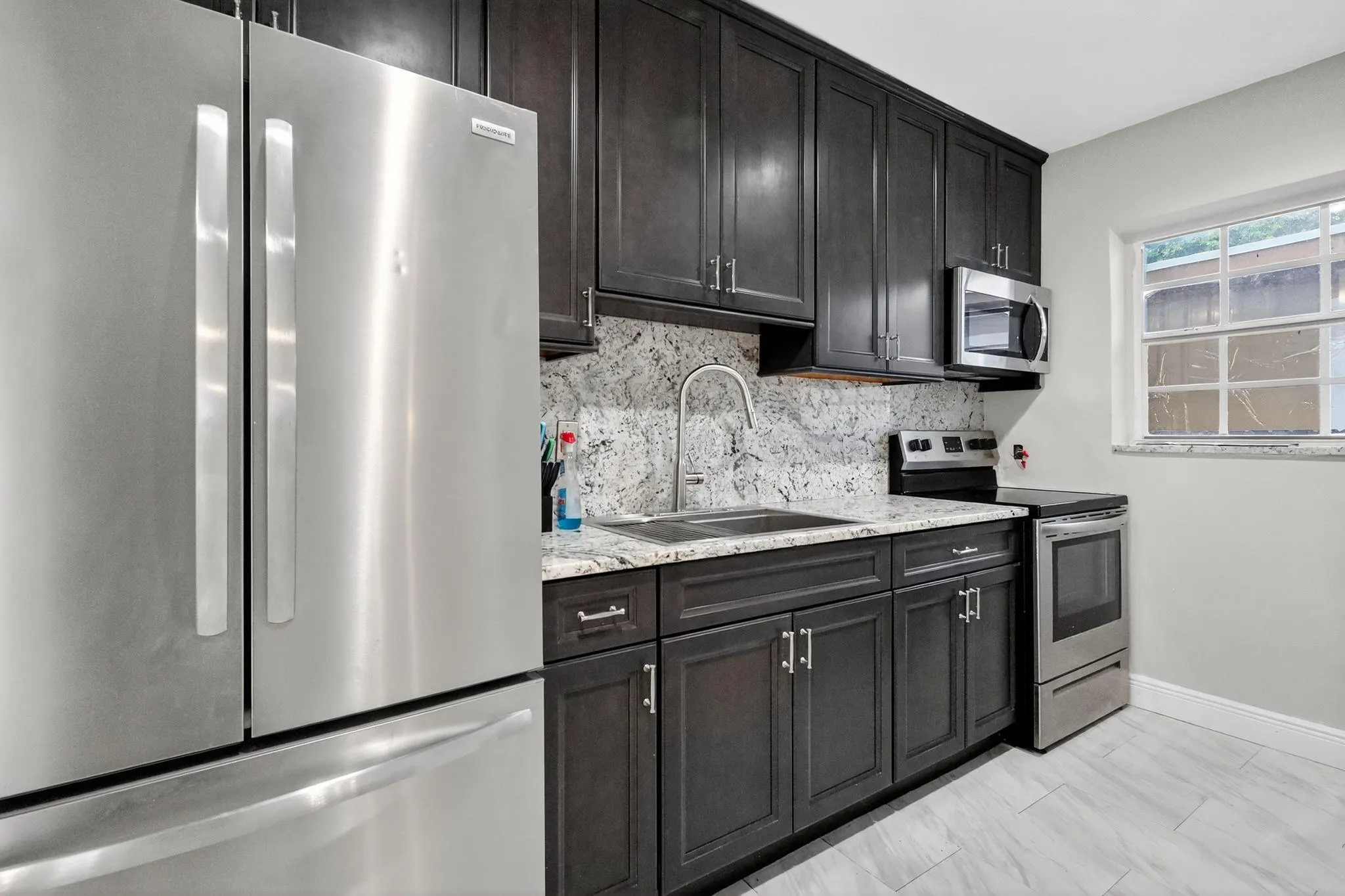 40 NW 68th St