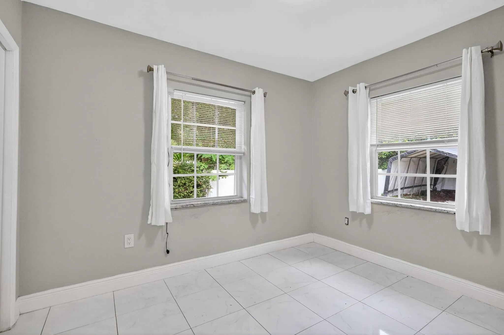 40 NW 68th St
